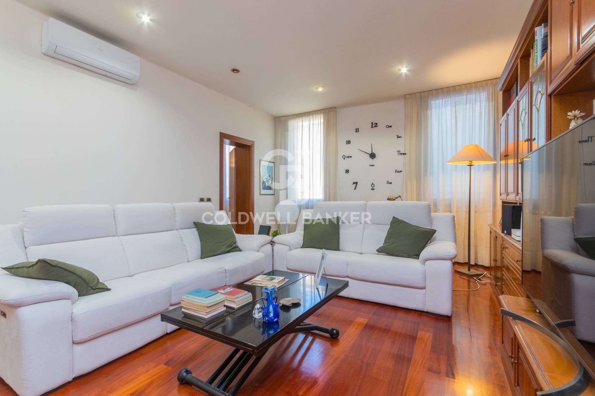 Venezia, Venezia, 30100, IT, 3 Bedrooms Bedrooms, ,2 BathroomsBathrooms,Residential,For Sale,1751256