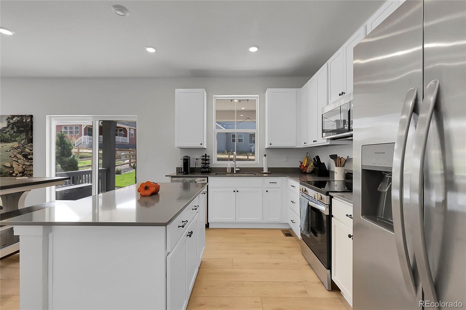 Elizabeth, Colorado, 80107, United States, 3 Bedrooms Bedrooms, ,3 BathroomsBathrooms,Residential,For Sale,1938845