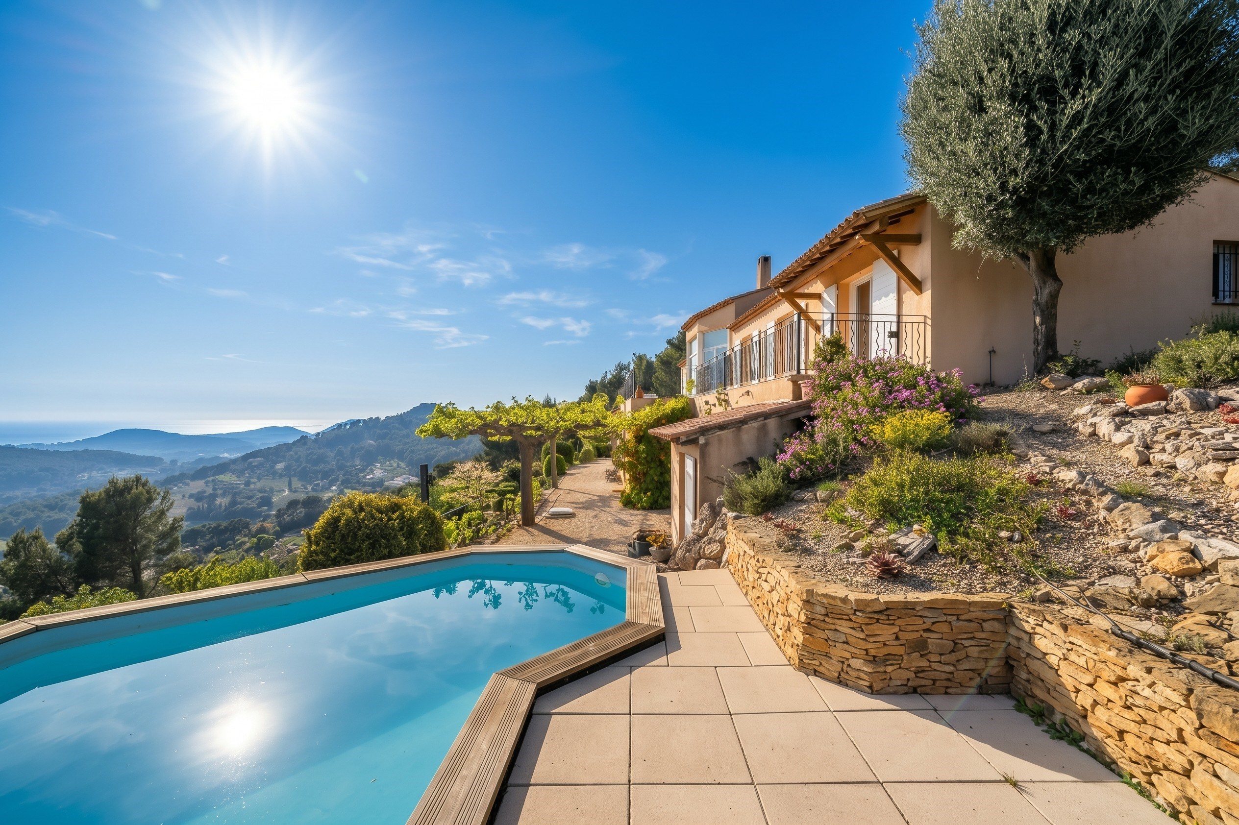  La Cadière d’Azur – Elevated Villa with Exceptional Panoramic Views - 物件實景