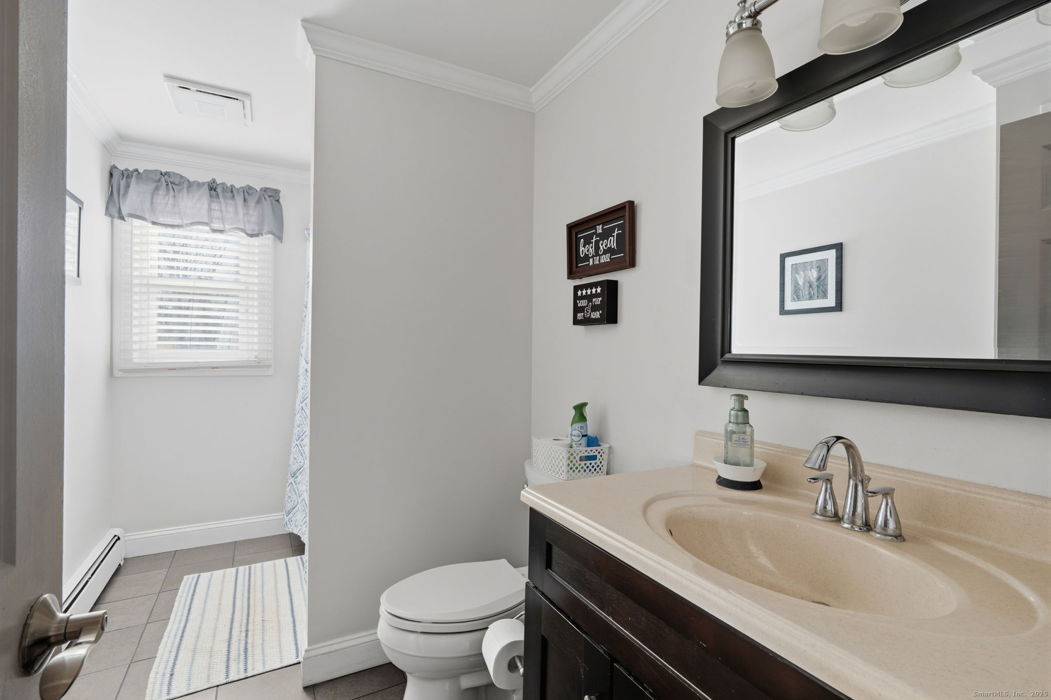 Southington, Connecticut, 06489, United States, 4 Bedrooms Bedrooms, ,3 BathroomsBathrooms,Residential,For Sale,2001900