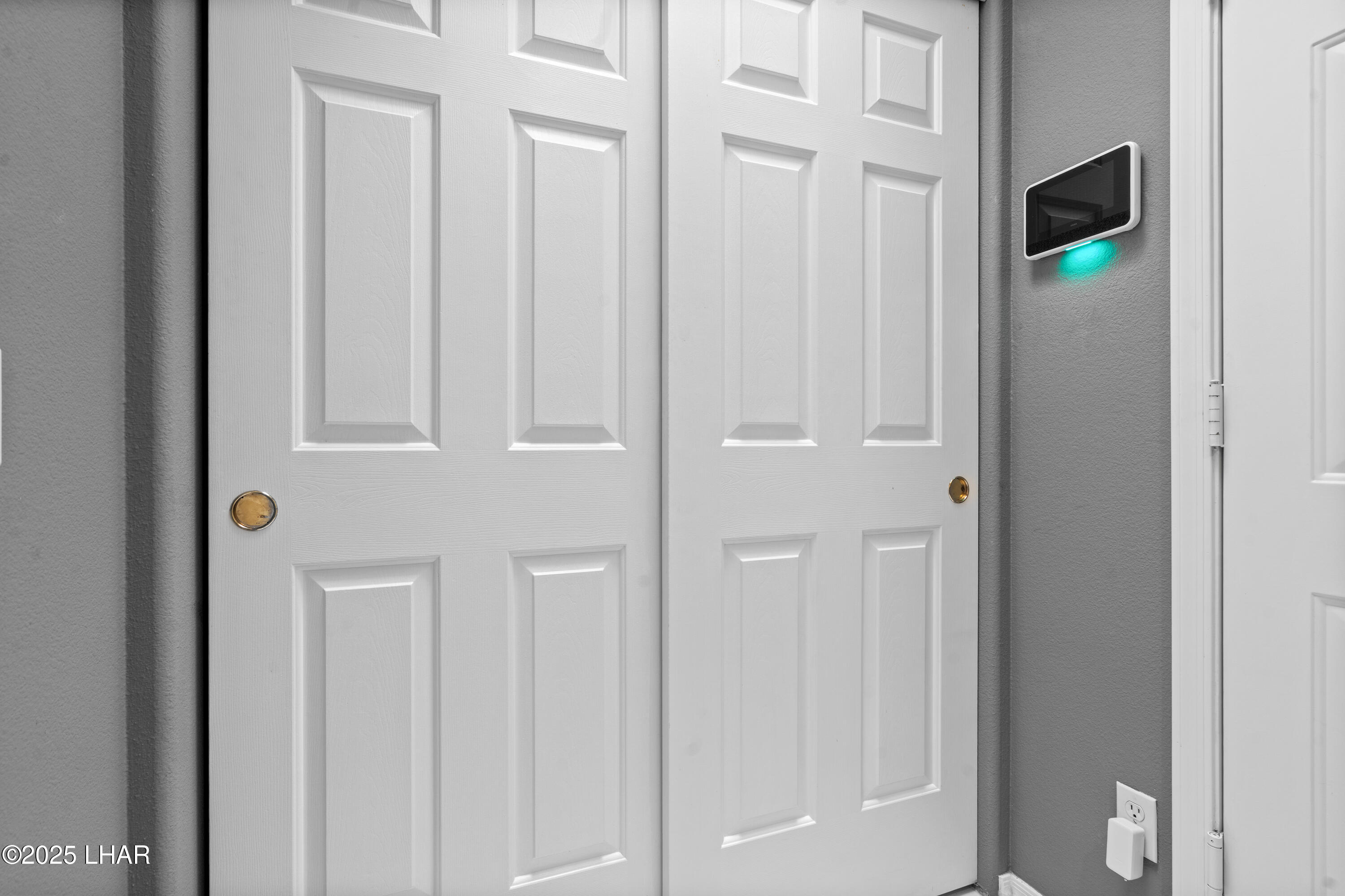 Lake Havasu City, Arizona, 86404, United States, 3 Bedrooms Bedrooms, ,Residential,For Sale,1988180