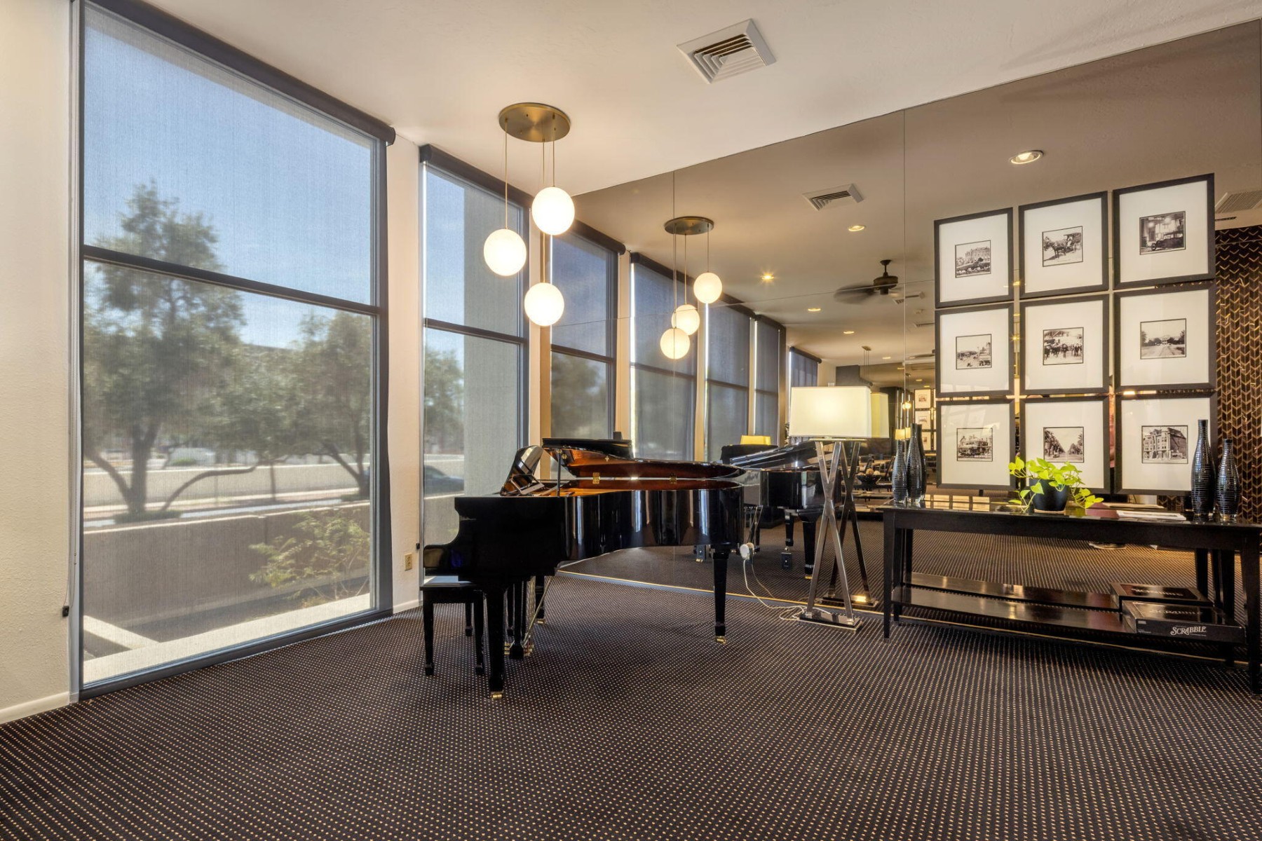  2323 N Central Ave¦Phoenix, AZ - 物件實景
