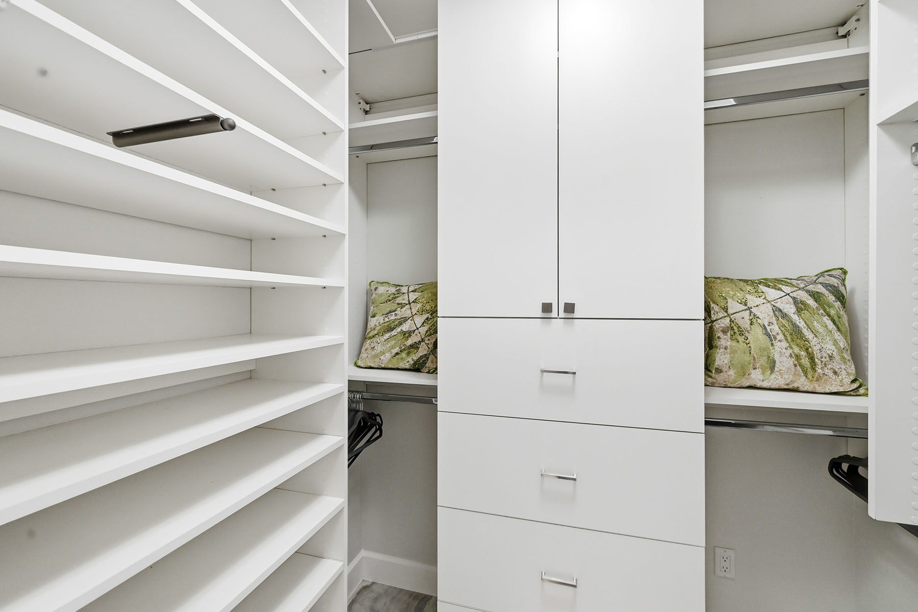  RIVERVIEW PINES - 物件實景