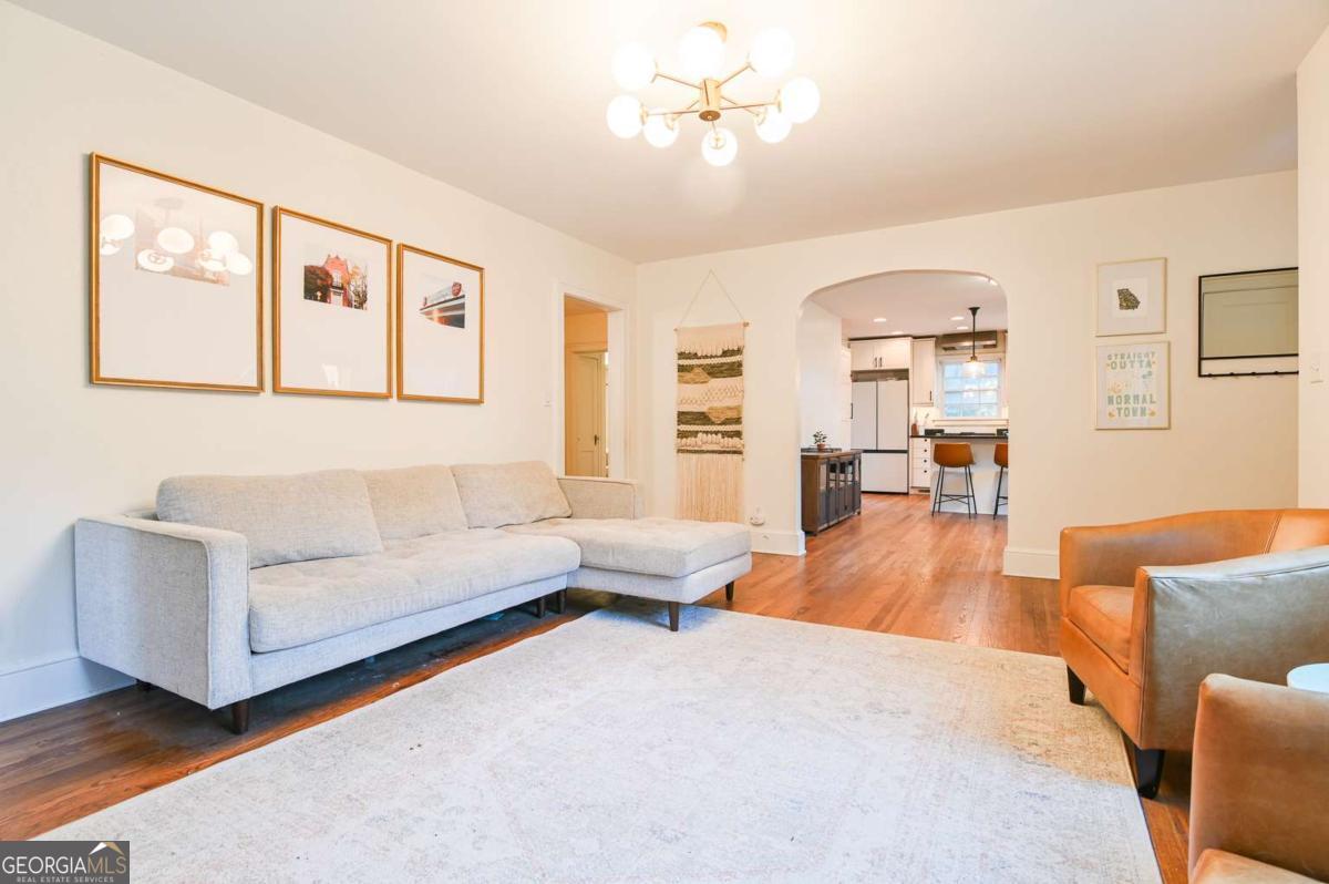 Athens, Georgia, 30606, United States, 4 Bedrooms Bedrooms, ,3 BathroomsBathrooms,Residential,For Sale,1988193