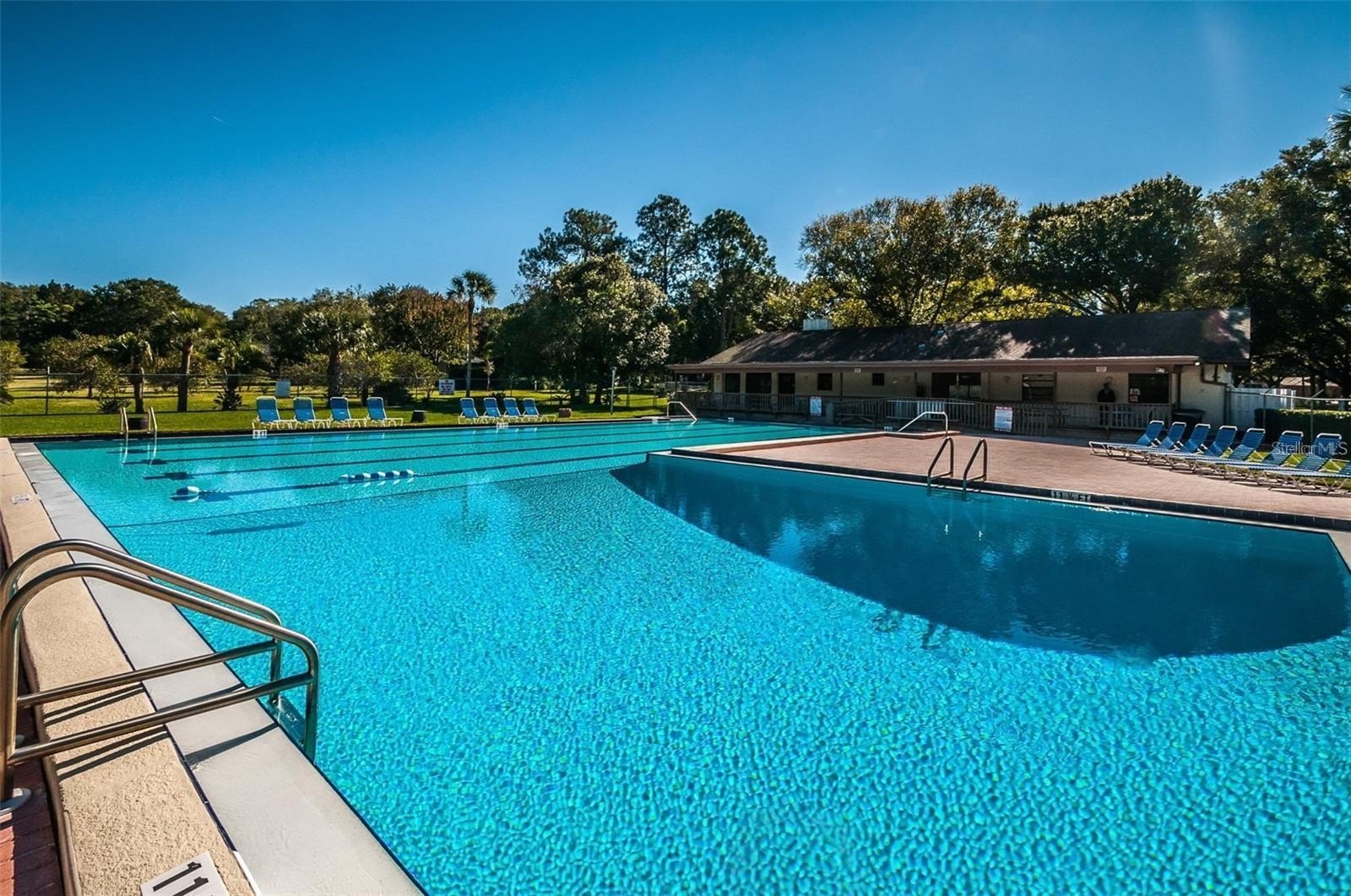 PALM HARBOR, Florida, 34683, United States, 5 Bedrooms Bedrooms, ,2 BathroomsBathrooms,Residential,For Sale,1982999