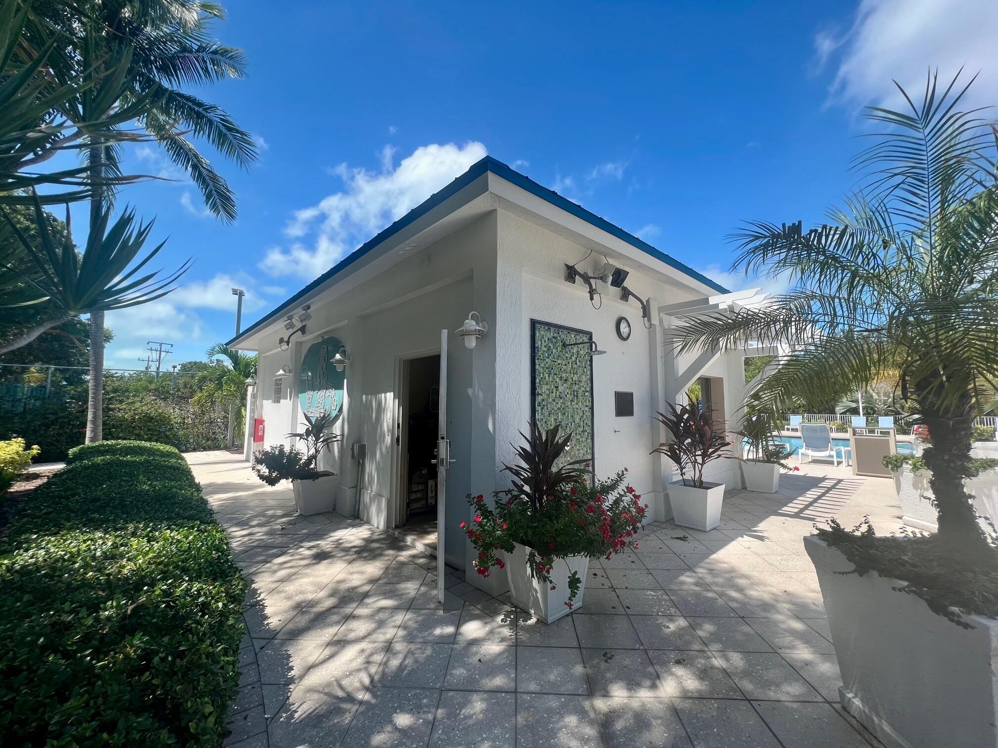 Tavernier, Florida, 33070, United States, 2 Bedrooms Bedrooms, ,2 BathroomsBathrooms,Residential,For Sale,1921847