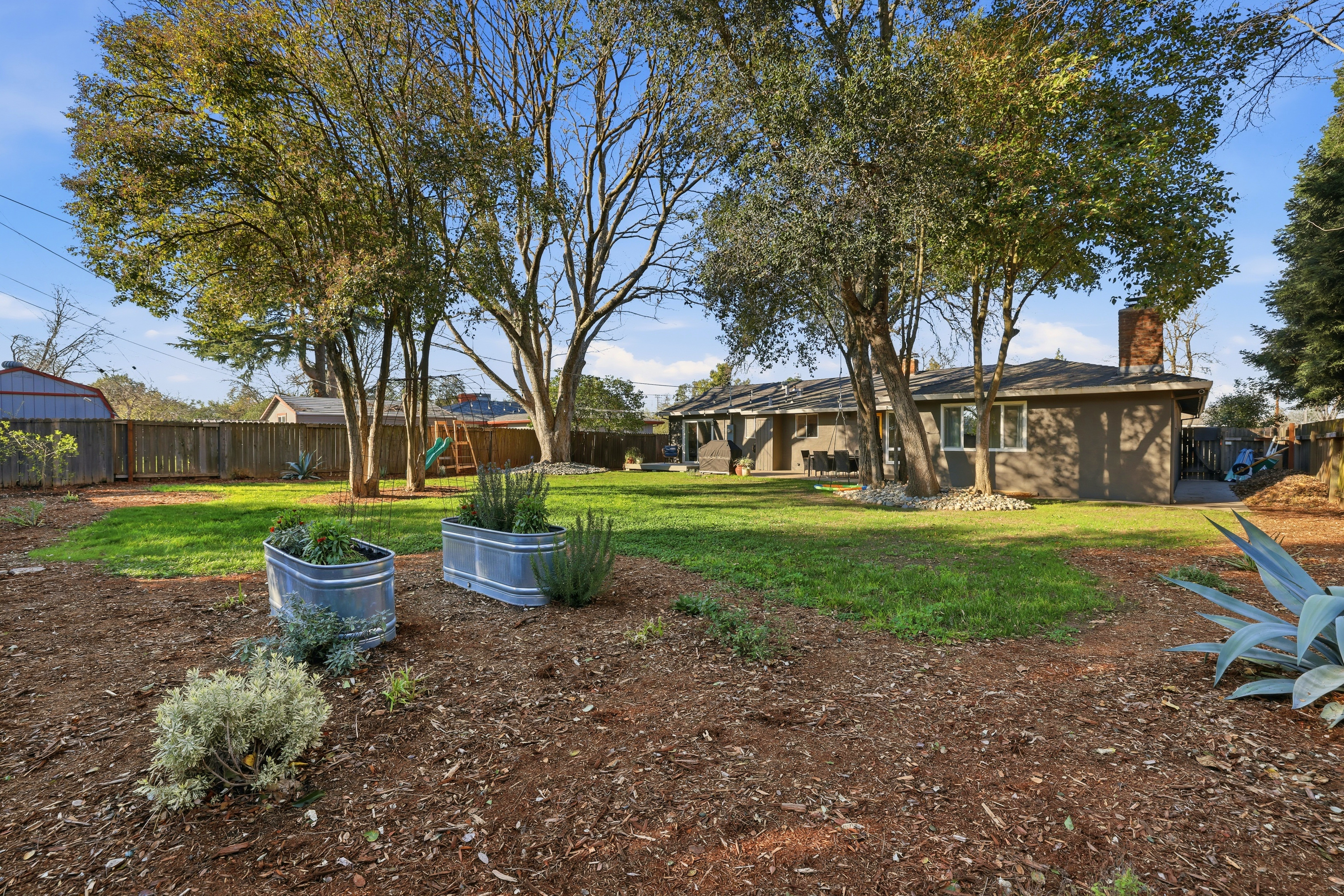  4604 Oxbow Drive, Sacramento, CA 95864 - 物件實景