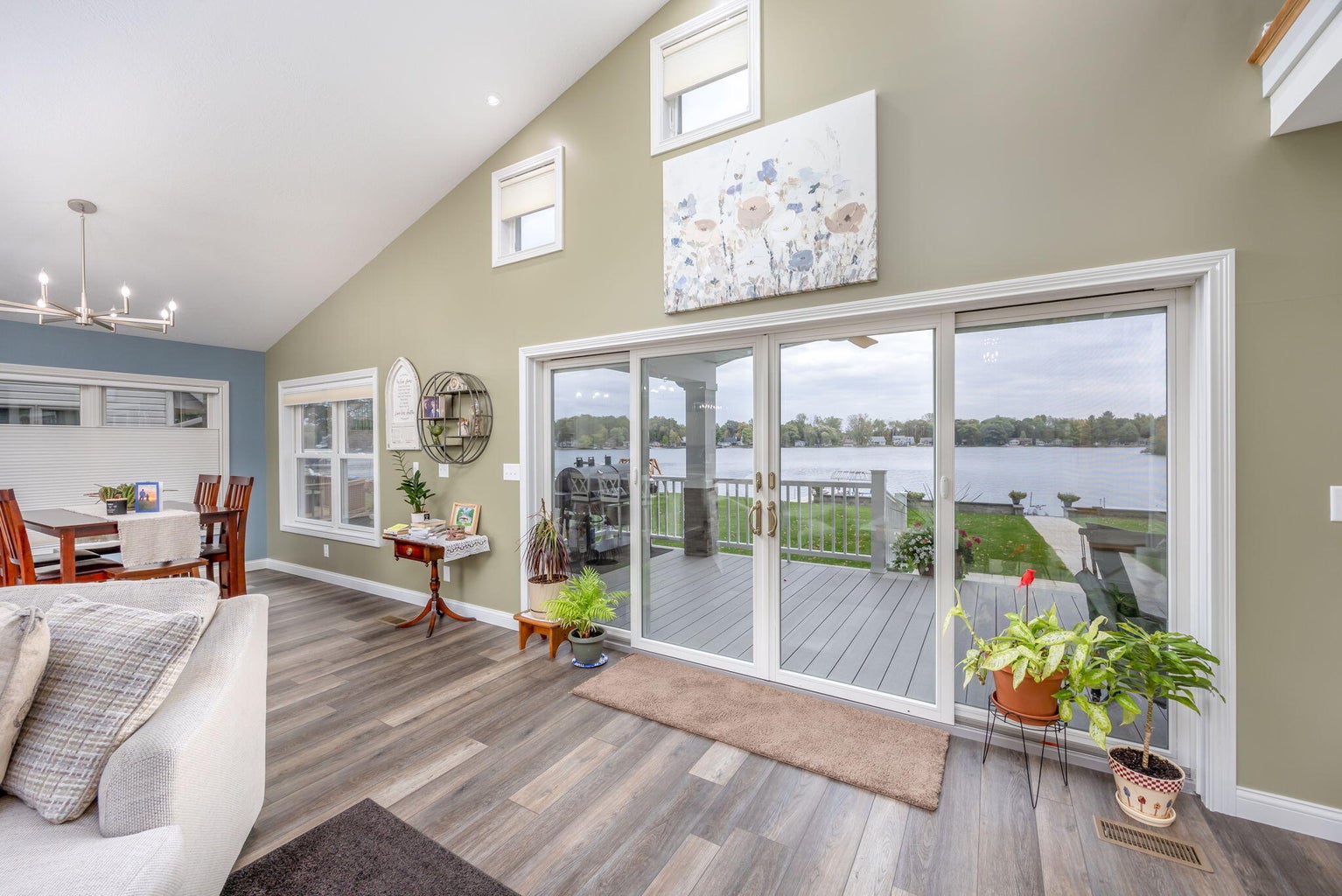 Canadian Lakes, Michigan, 49346, United States, 4 Bedrooms Bedrooms, ,3 BathroomsBathrooms,Residential,For Sale,1976401