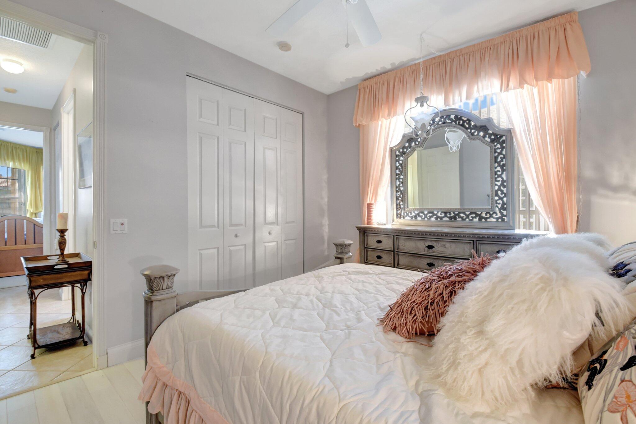 Lake Worth, Florida, 33467, United States, 4 Bedrooms Bedrooms, ,3 BathroomsBathrooms,Residential,For Sale,1829165