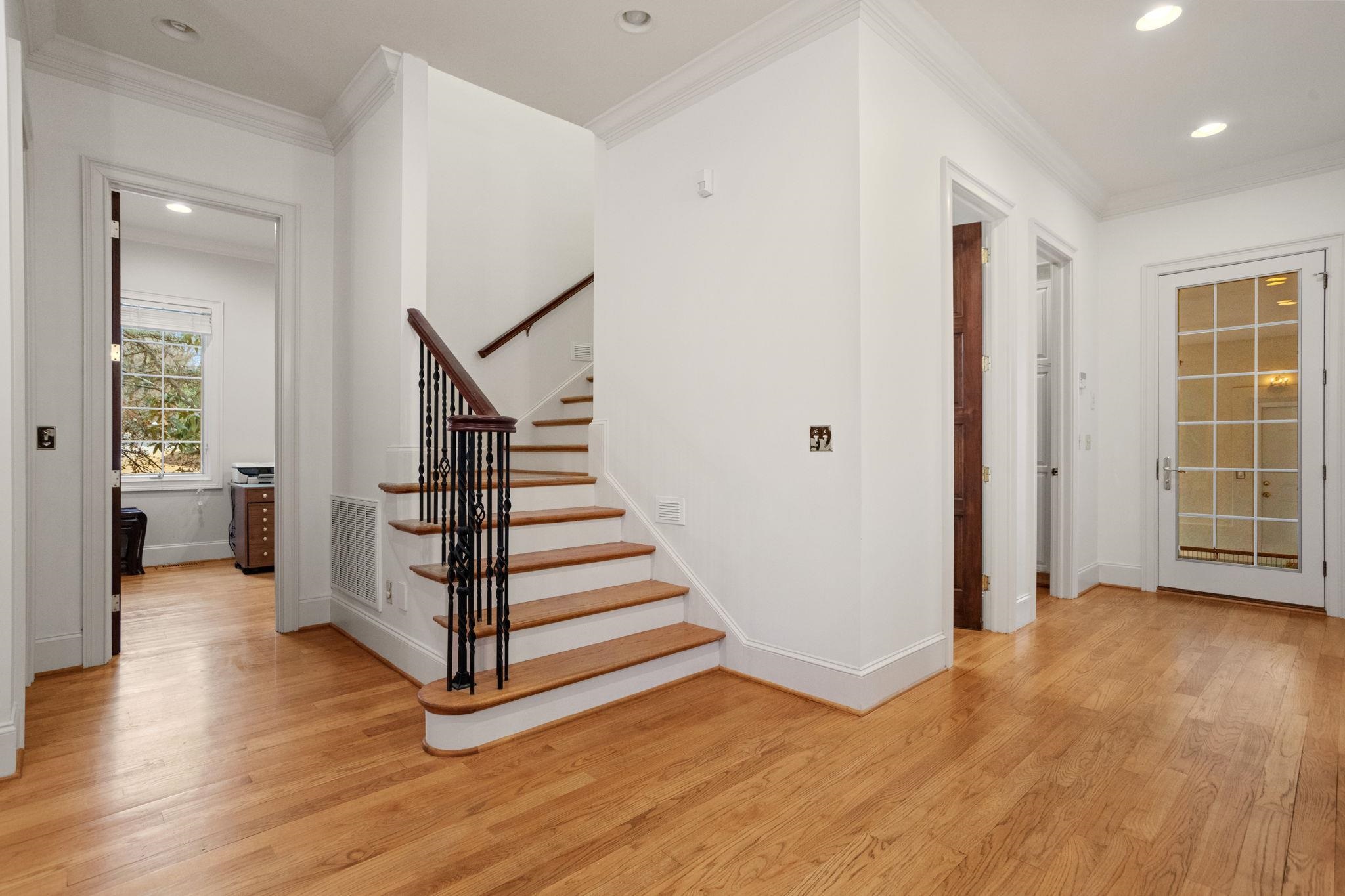 Spartanburg, South Carolina, 29301, United States, 5 Bedrooms Bedrooms, ,7 BathroomsBathrooms,Residential,For Sale,2008167