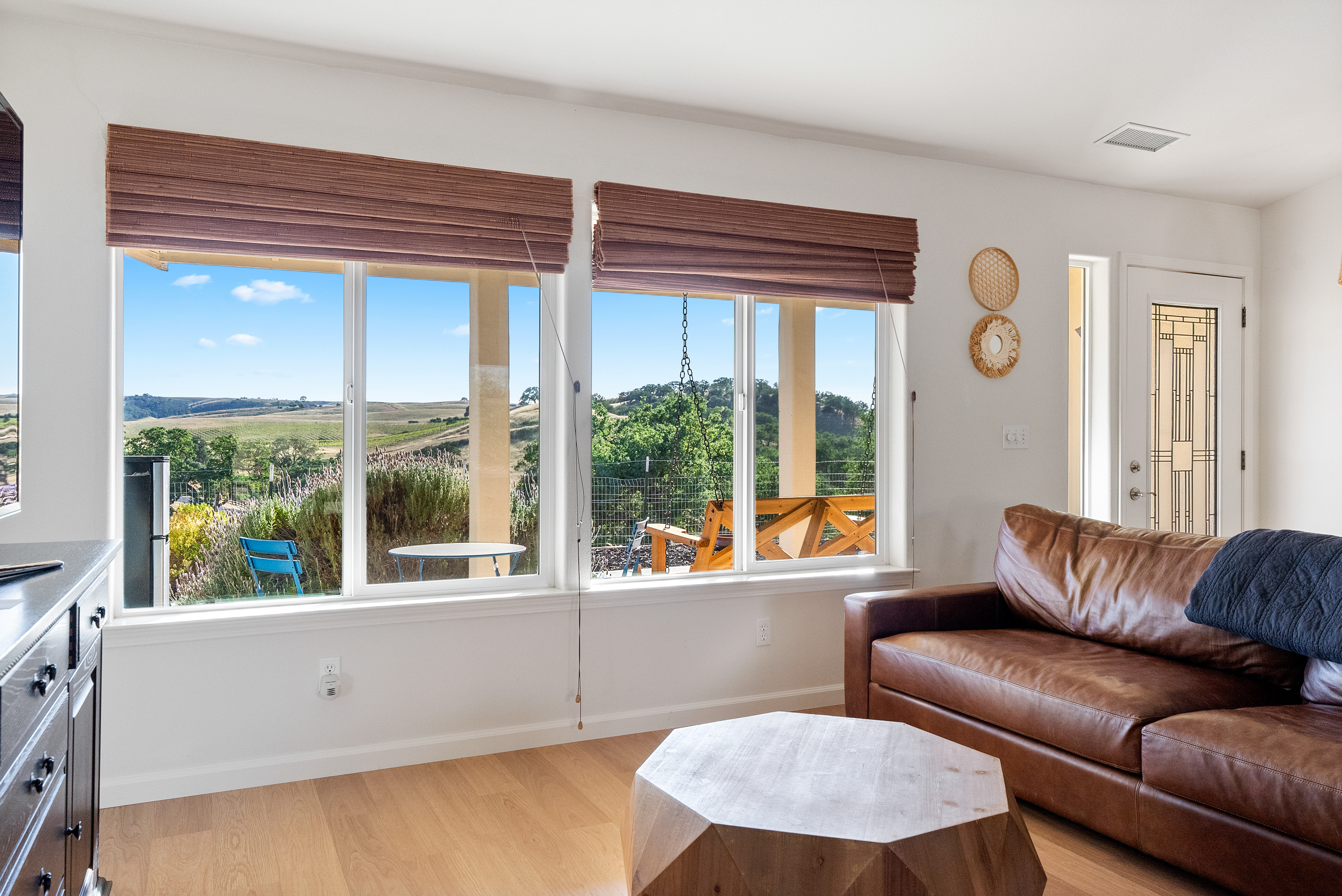  6275 Twin Canyon Lane - 物件實景