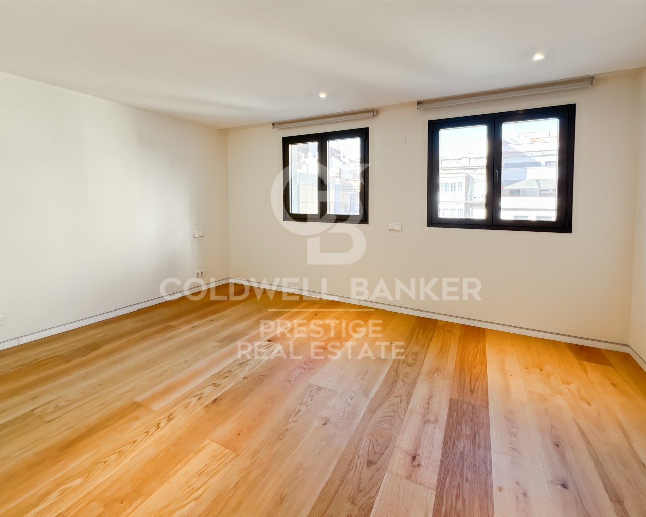 Barcelona, Catalonia, ES, 2 Bedrooms Bedrooms, ,2 BathroomsBathrooms,Residential,For Sale,1846876