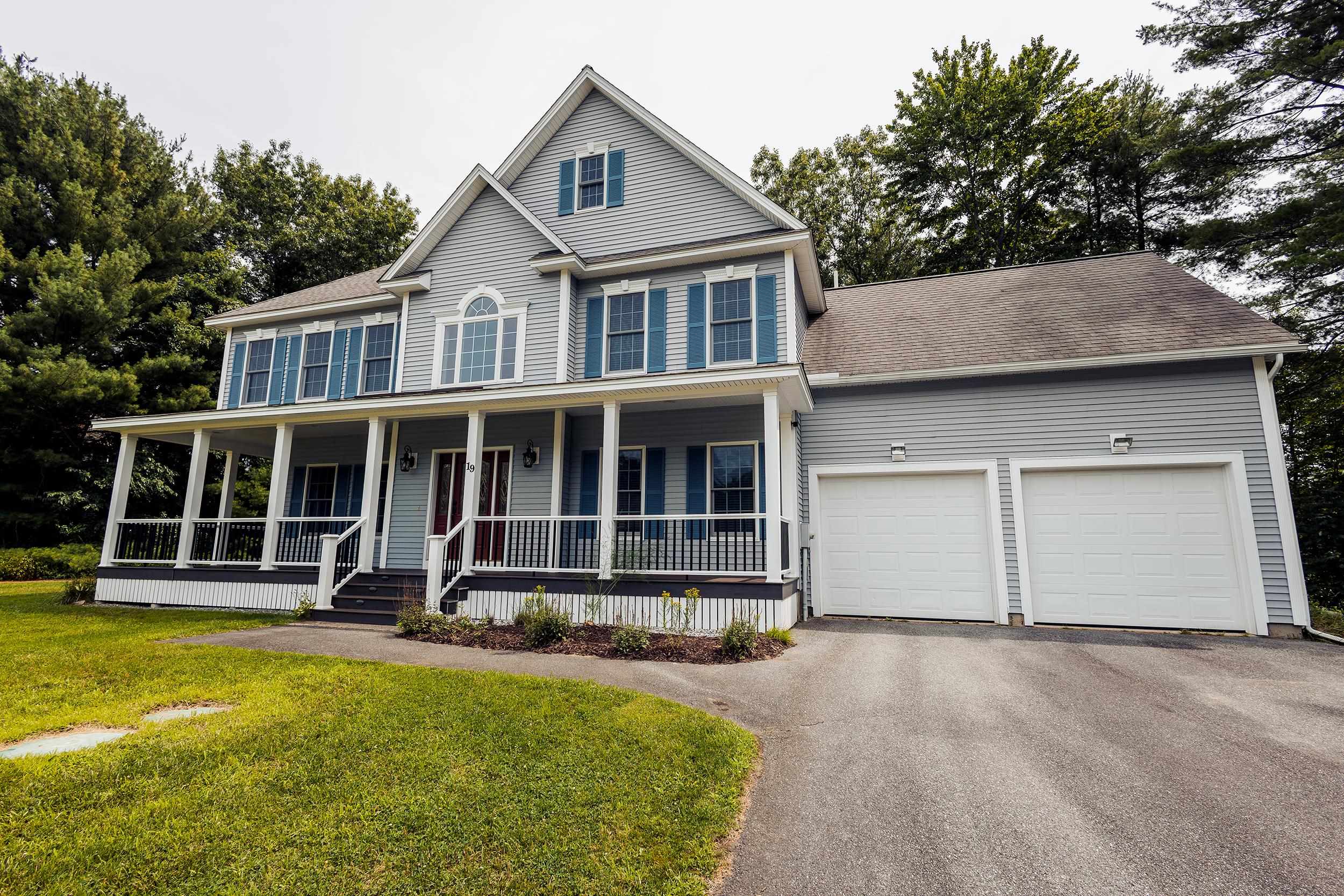 Pelham, New Hampshire, 03076, United States, 4 Bedrooms Bedrooms, ,3 BathroomsBathrooms,Residential,For Sale,1897003