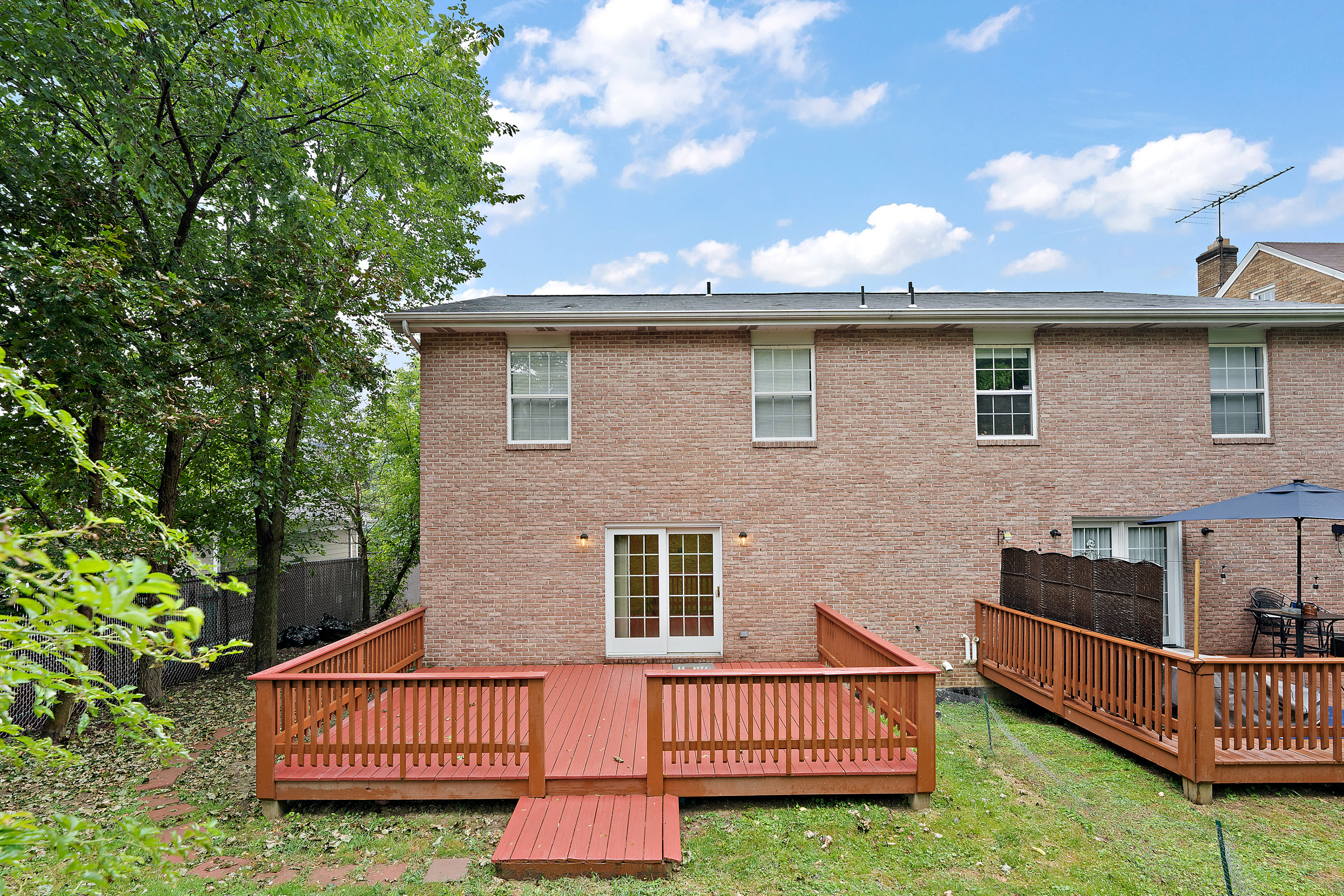  1006-1008 Middletown Road, Pittsburgh, PA 15205 - 物件實景