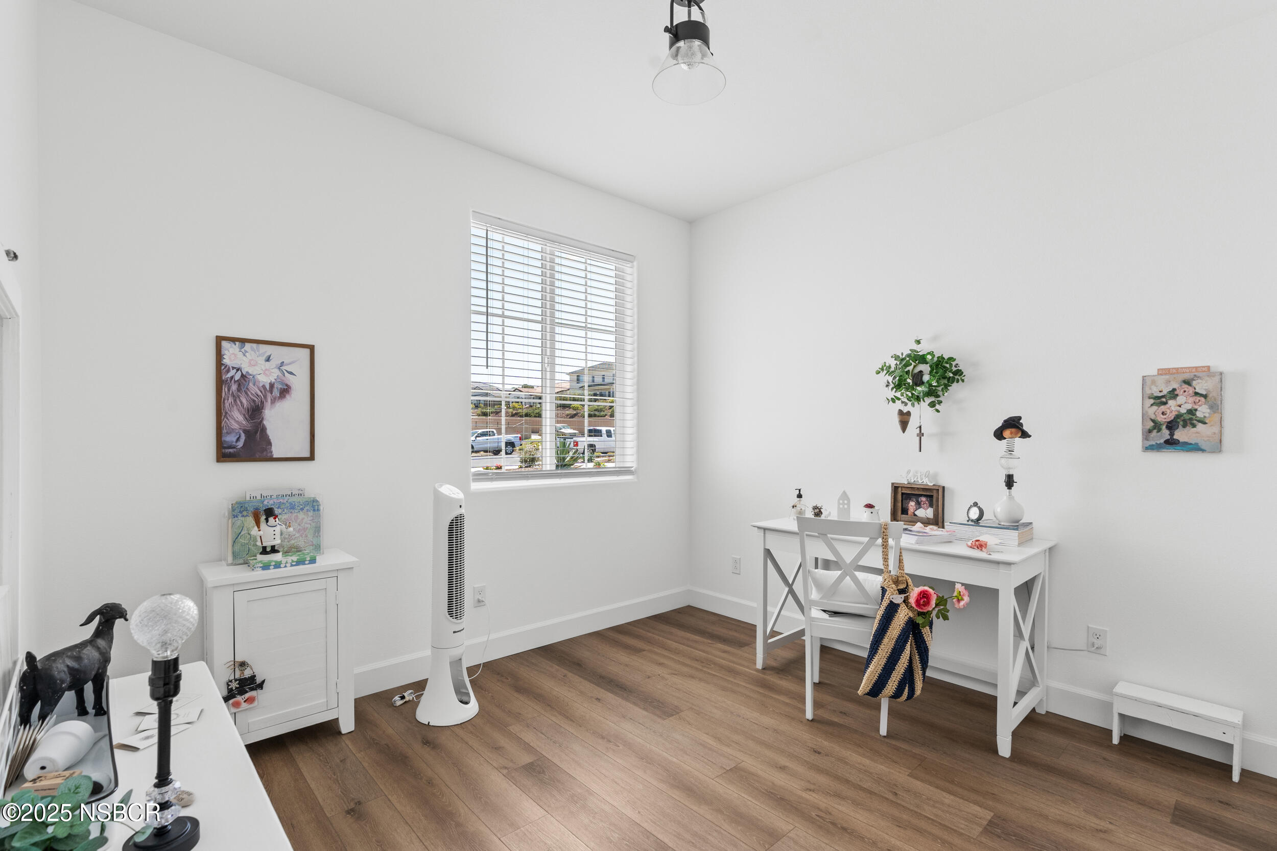 Santa Maria, California, 93455, United States, 3 Bedrooms Bedrooms, ,3 BathroomsBathrooms,Residential,For Sale,1929154