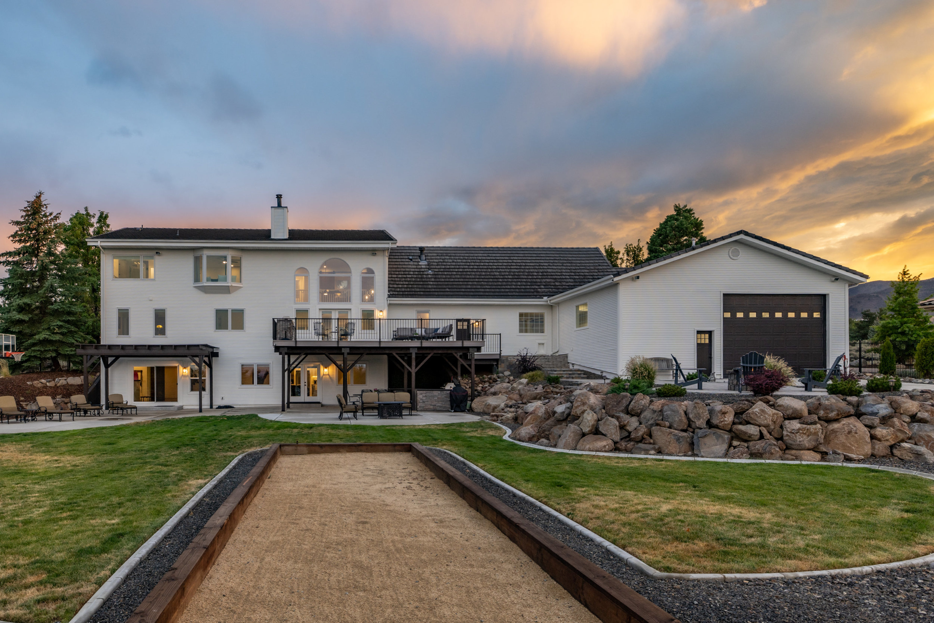  Expansive South West Luxury Ranch Style Estate with RV Garage & In-Law Quarters - 物件實景