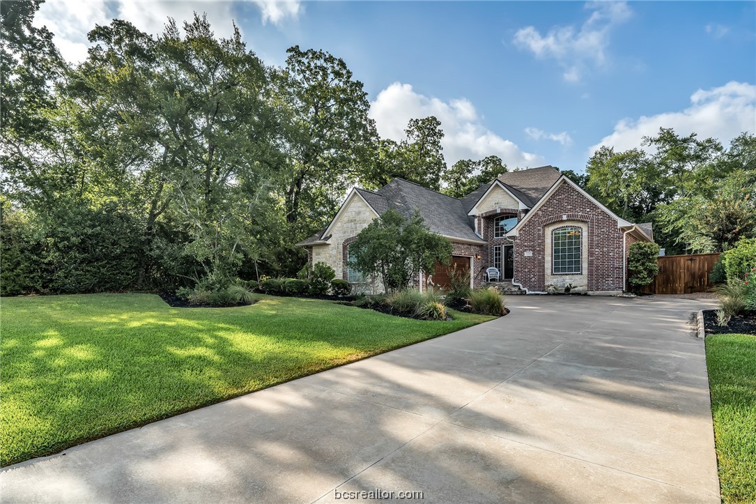 3200 Walnut Creek Court, Bryan, Texas, 77807, United States, 2 Bedrooms Bedrooms, ,3 BathroomsBathrooms,Residential,For Sale,3200 Walnut Creek Court,1663308