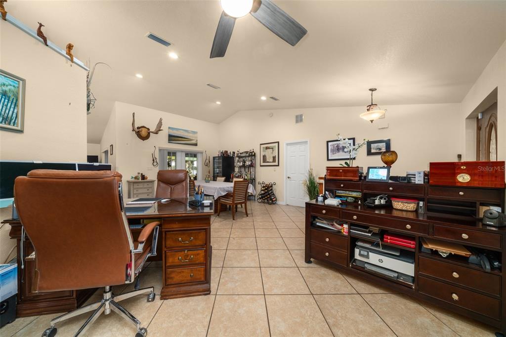 Sebring, Florida, 33875, United States, 3 Bedrooms Bedrooms, ,2 BathroomsBathrooms,Residential,For Sale,1970632