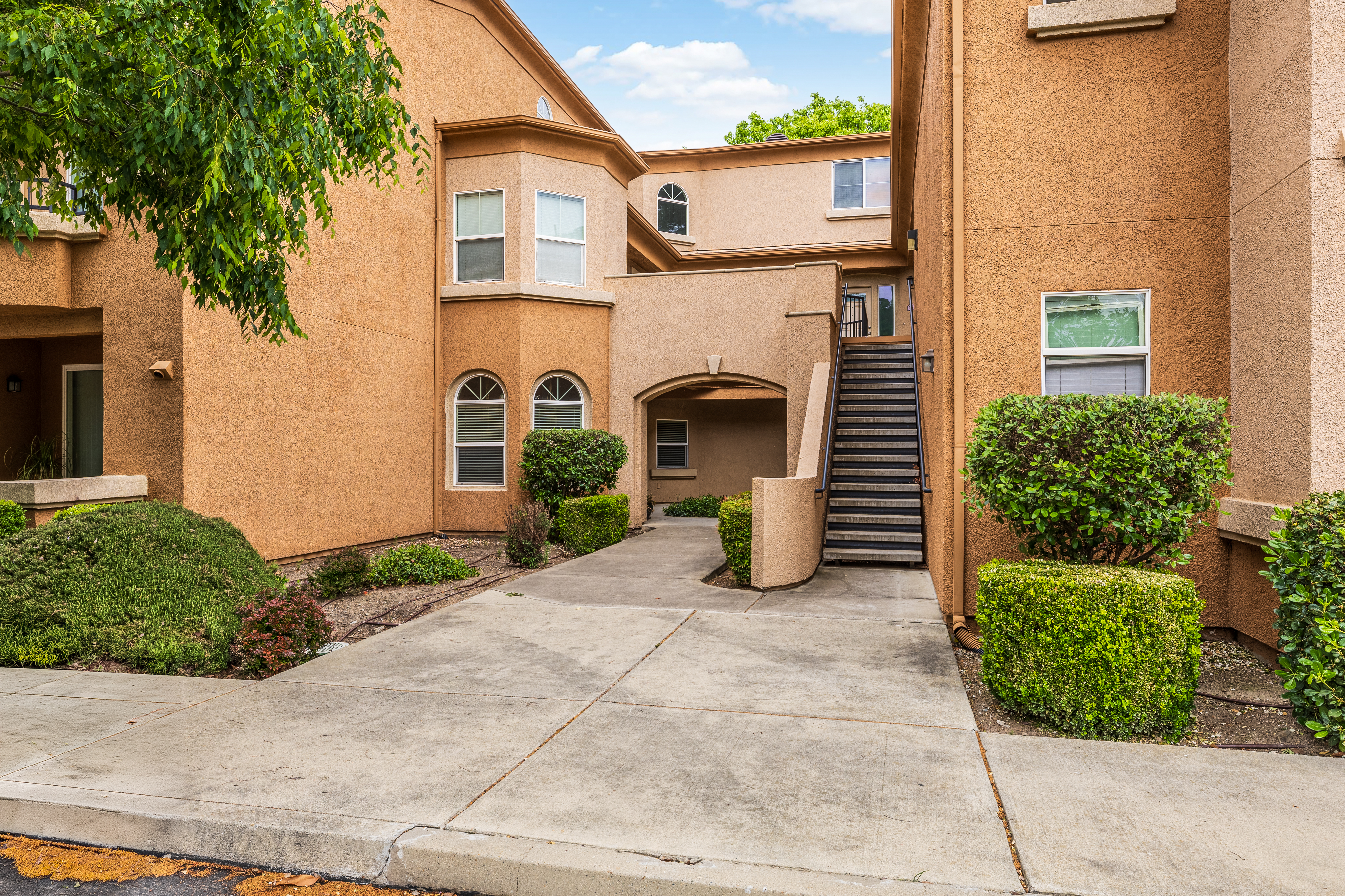  1900 Danbrook Drive, Sacramento, CA 95835 - 物件實景