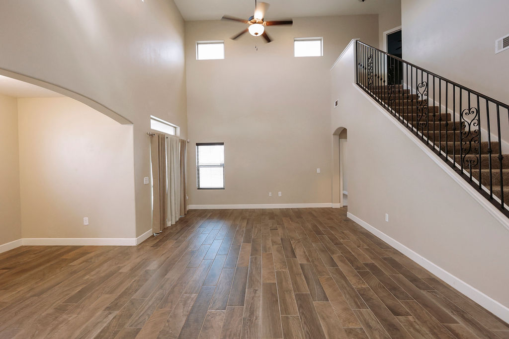 Carlsbad, New Mexico, 88220, United States, 4 Bedrooms Bedrooms, ,3 BathroomsBathrooms,Residential,For Sale,1975049