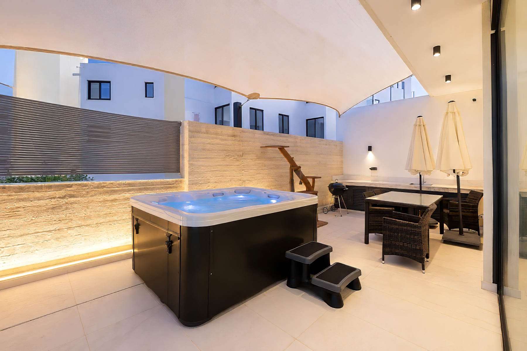  Four Bedroom Sea View Modern Villa with Private Pool in Pafos - 物件實景