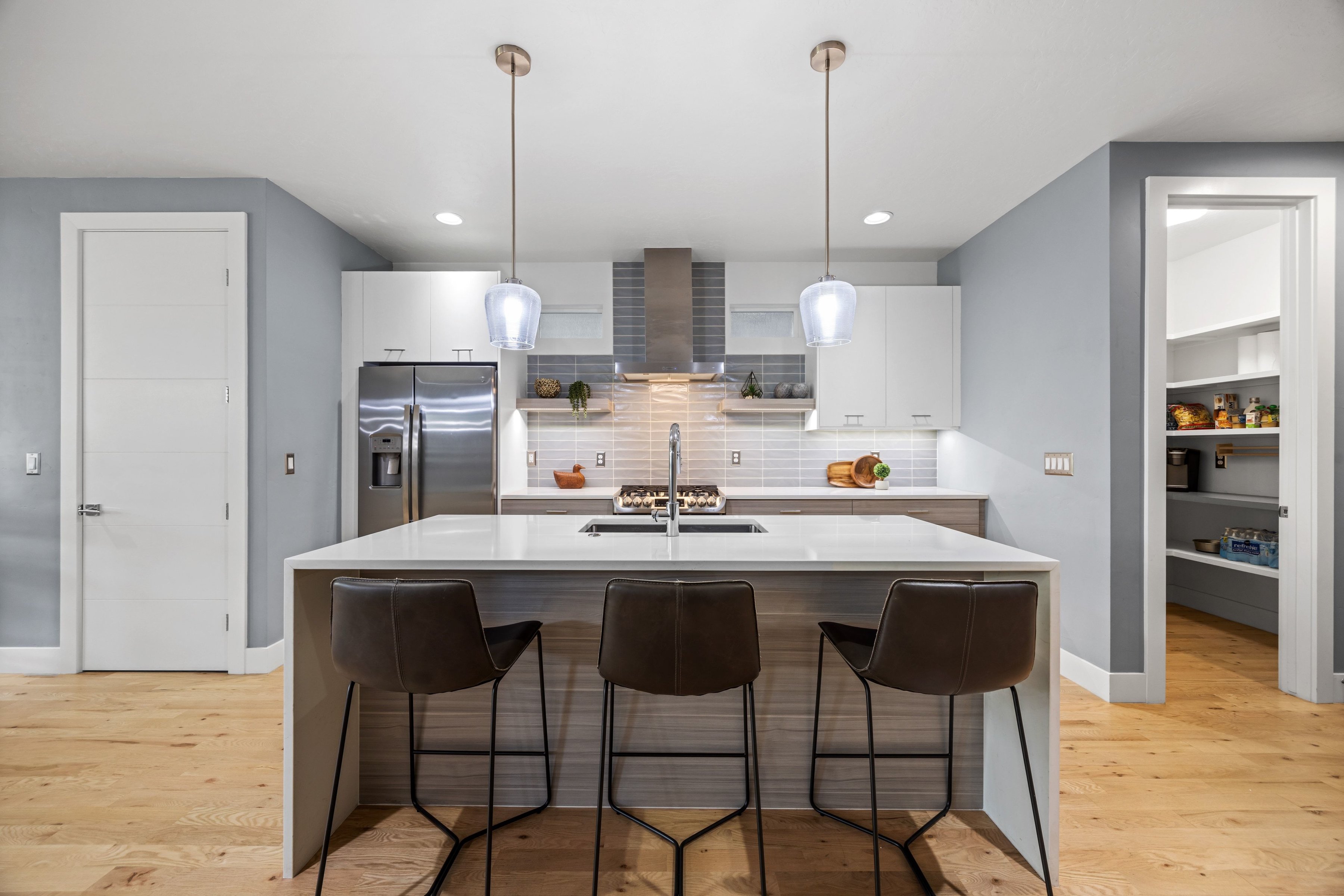  Contemporary elegance meets elevated living in the heart of downtown Eagle - 物件實景