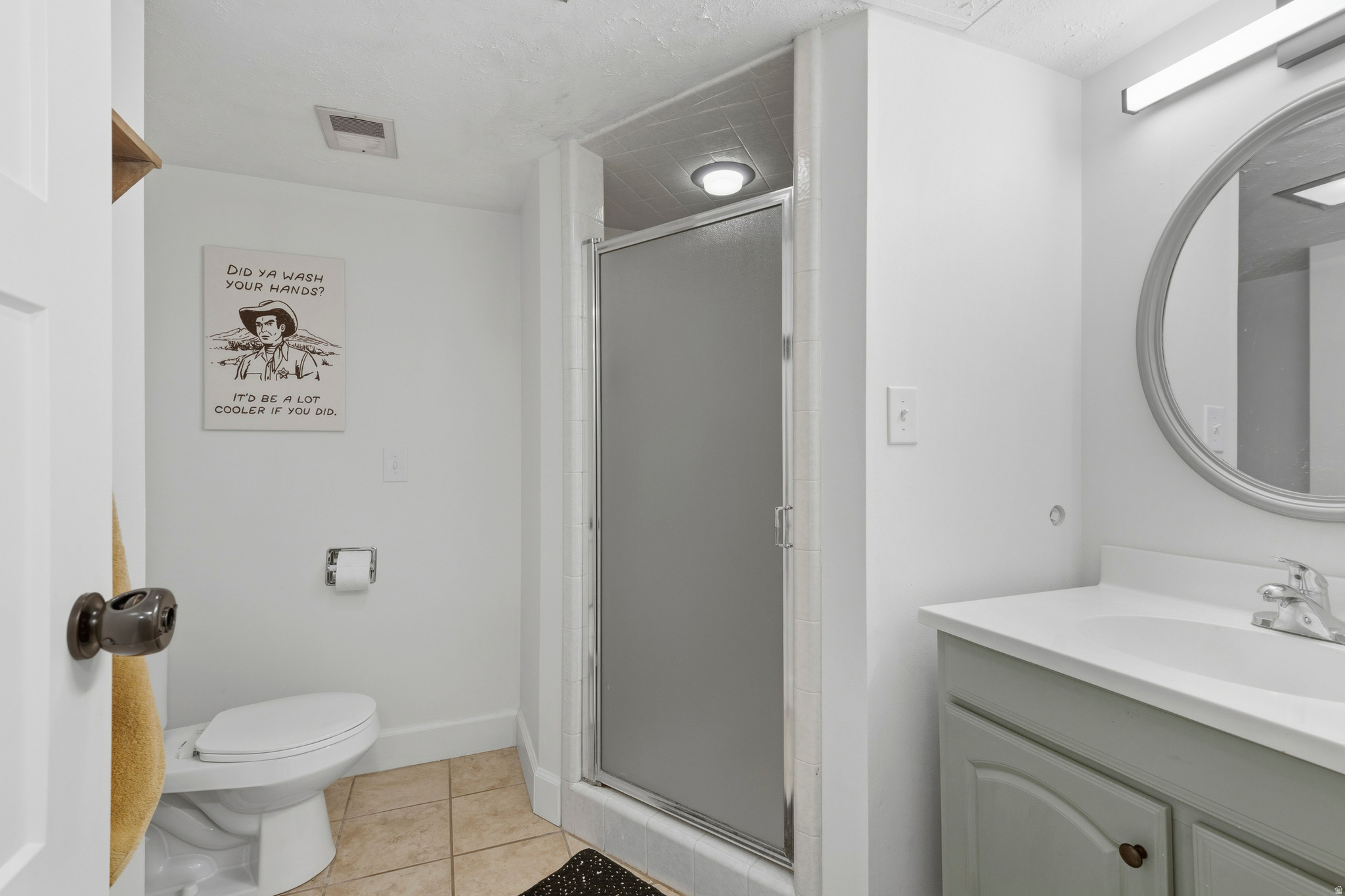 Kaysville, Utah, 84037, United States, 5 Bedrooms Bedrooms, ,1 BathroomBathrooms,Residential,For Sale,2003168