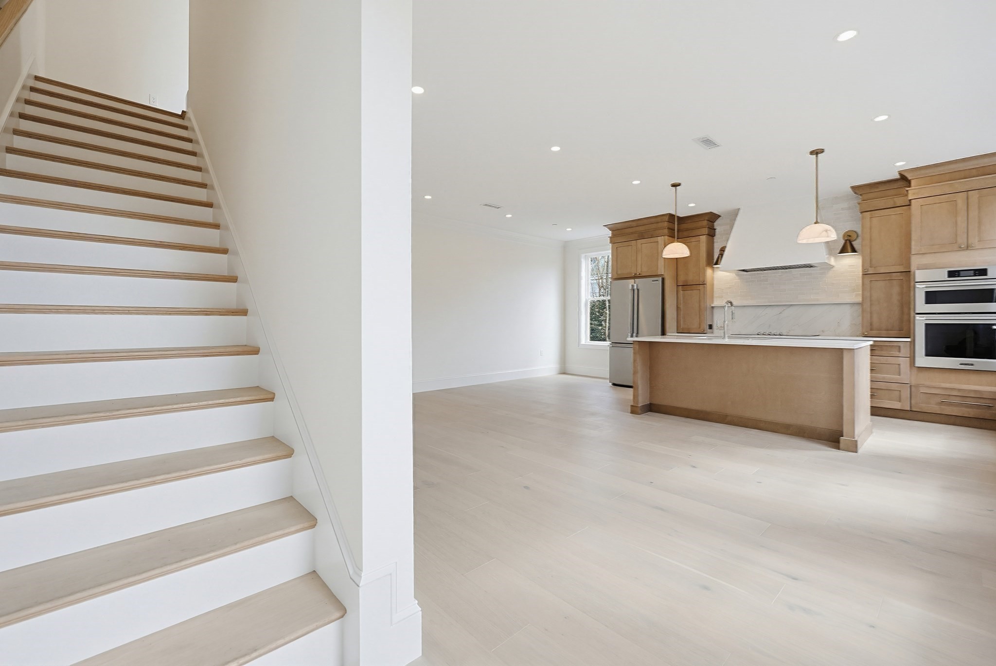 Brighton, Massachusetts, 02135, United States, 4 Bedrooms Bedrooms, ,4 BathroomsBathrooms,Residential,For Sale,2030744