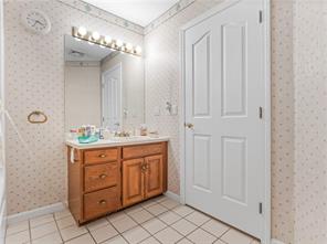 Bristol, Rhode Island, 02809, United States, 5 Bedrooms Bedrooms, ,5 BathroomsBathrooms,Residential,For Sale,1922000