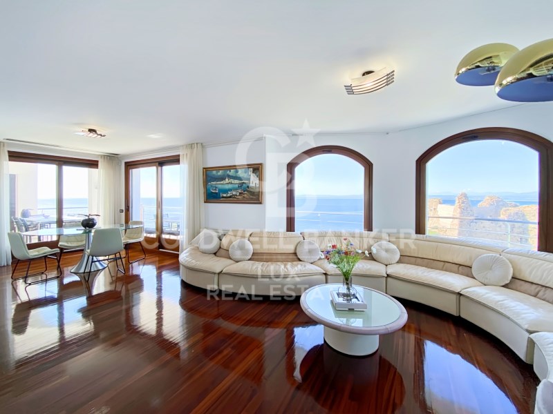 Roses, Catalonia, ES, 4 Bedrooms Bedrooms, ,4 BathroomsBathrooms,Residential,For Sale,1625135