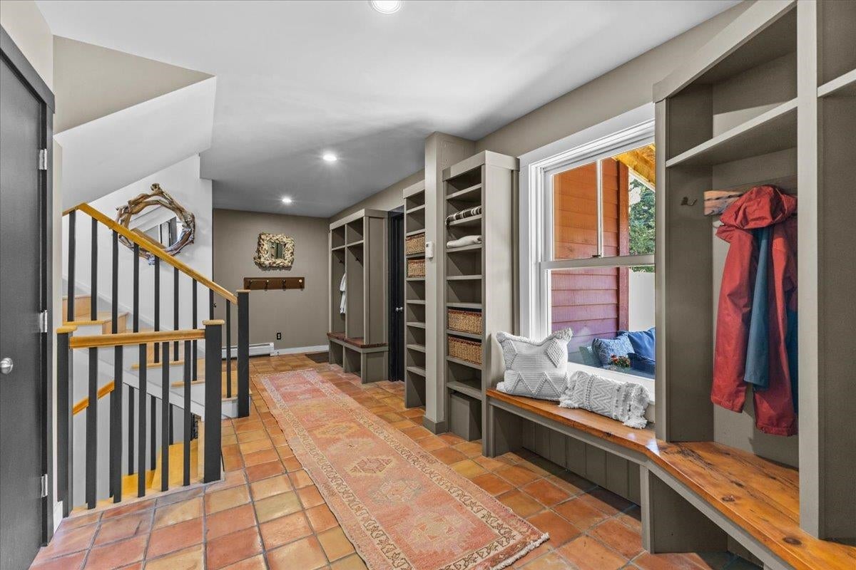 Stowe, Vermont, 05672, United States, 4 Bedrooms Bedrooms, ,3 BathroomsBathrooms,Residential,For Sale,1939915