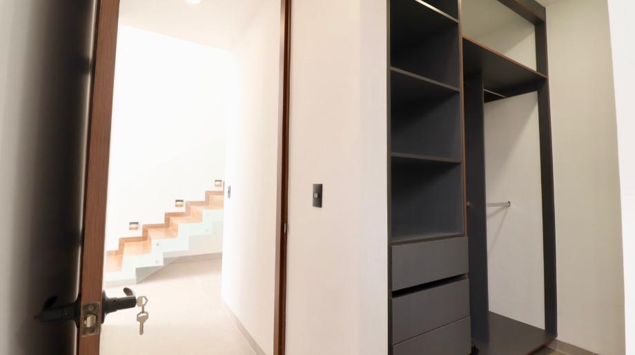 Luz Solar, Morelia, Michoacán de Ocampo, 58253, Mexico, 4 Bedrooms Bedrooms, ,4 BathroomsBathrooms,Residential,For Sale,Luz Solar,1480838