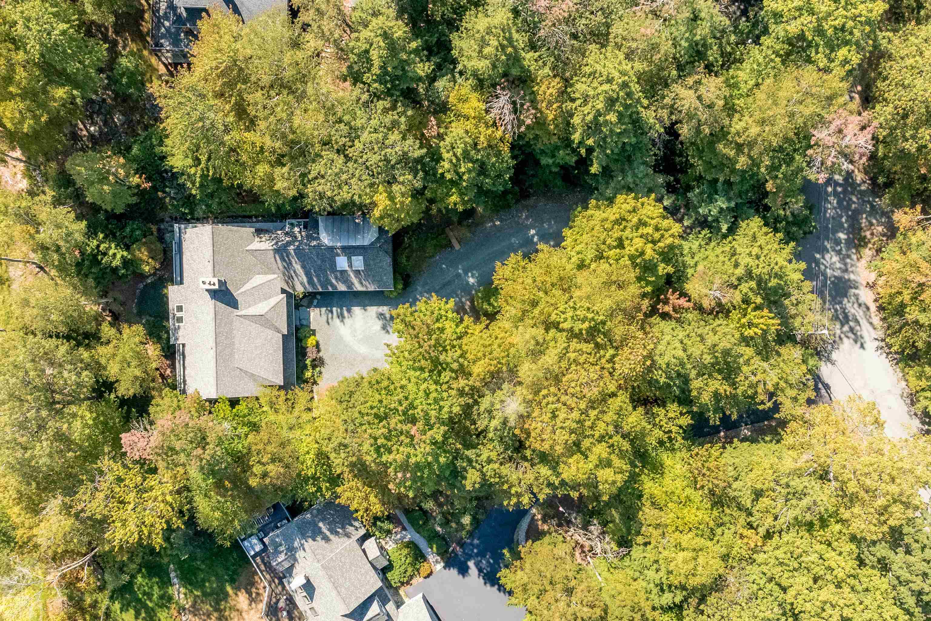 Grantham, New Hampshire, 03753, United States, 4 Bedrooms Bedrooms, ,3 BathroomsBathrooms,Residential,For Sale,1947090