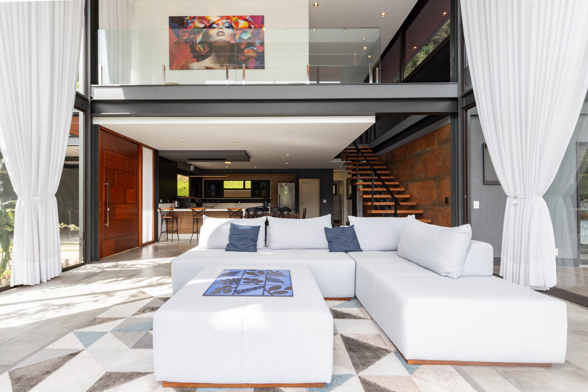  Single-story residence with four suites in a high-standard condominium - 物件實景
