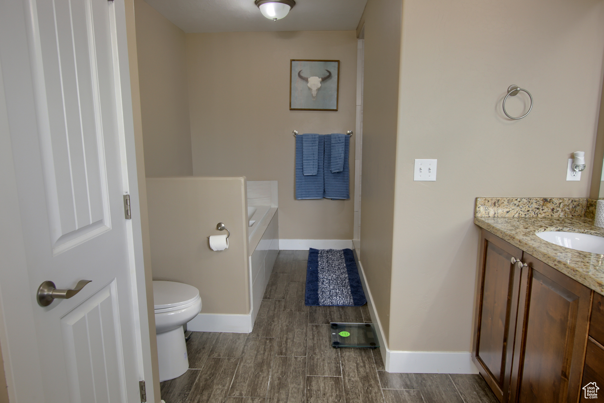 Grantsville, Utah, 84029, United States, 5 Bedrooms Bedrooms, ,4 BathroomsBathrooms,Residential,For Sale,1793991