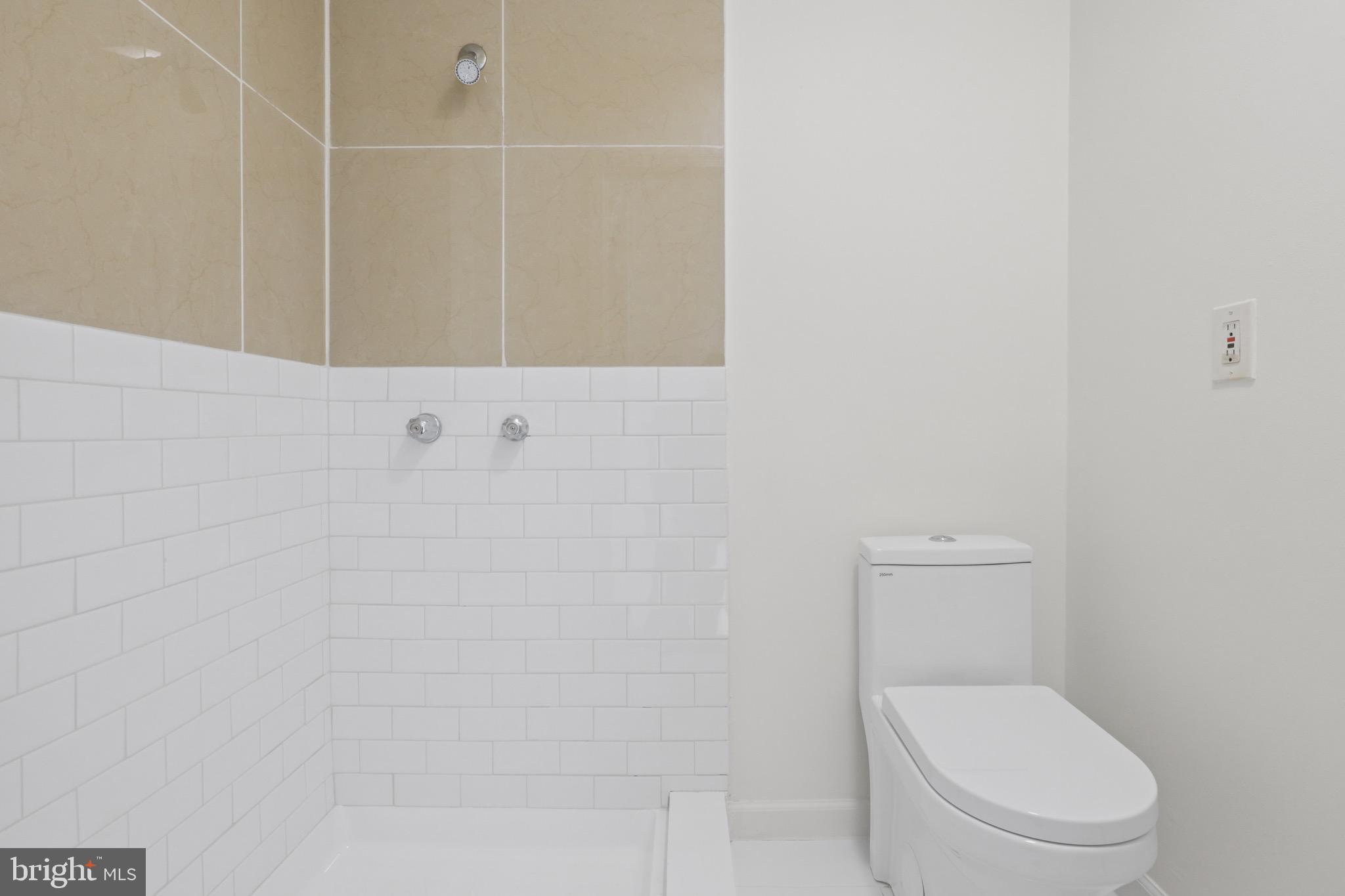 Washington, District of Columbia, 20012, United States, 4 Bedrooms Bedrooms, ,4 BathroomsBathrooms,Residential,For Sale,1864205