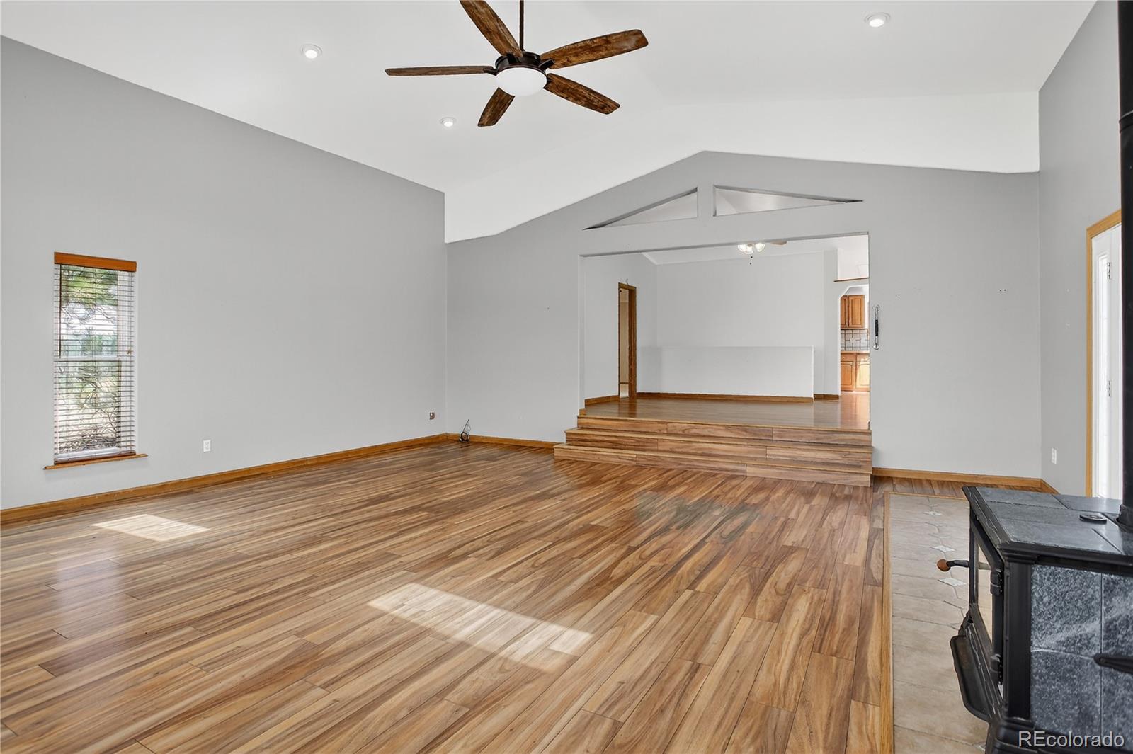 Byers, Colorado, 80103, United States, 5 Bedrooms Bedrooms, ,4 BathroomsBathrooms,Residential,For Sale,1896290