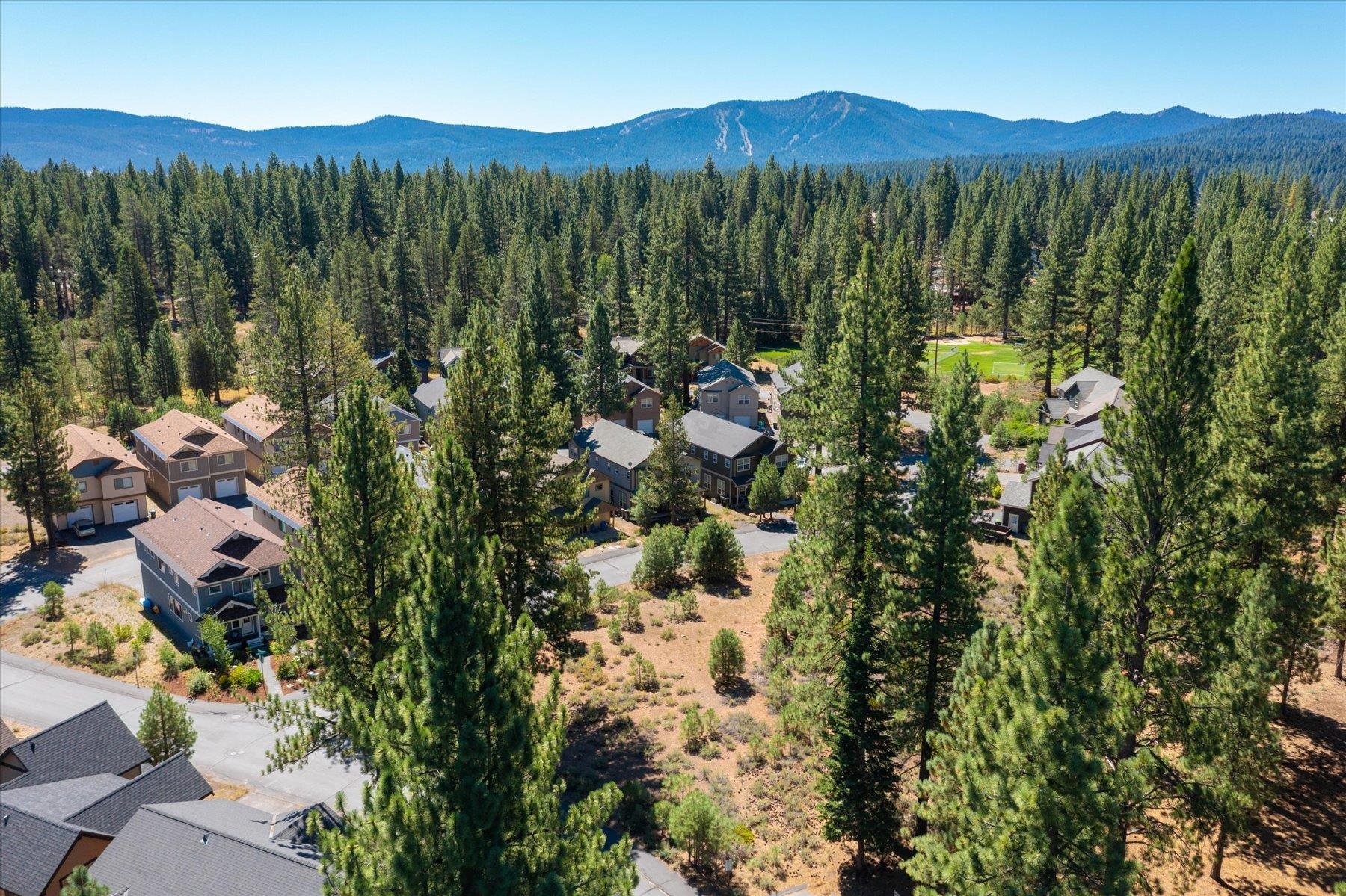 Truckee, California, 96161, United States, ,Land,For Sale,1942120