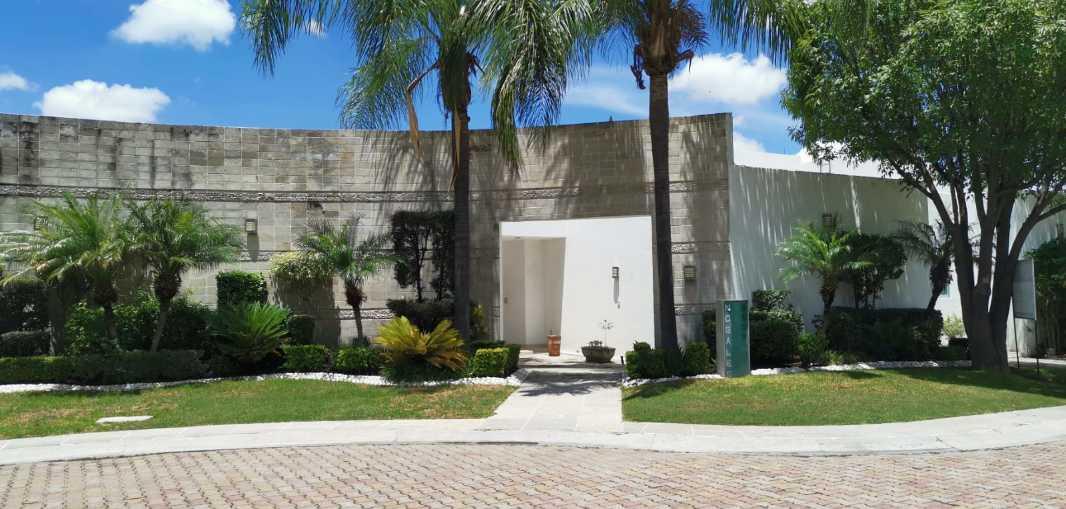Nogales, Corregidora, Querétaro, 76904, Mexico, 4 Bedrooms Bedrooms, ,8 BathroomsBathrooms,Residential,For Sale,Nogales,1621493
