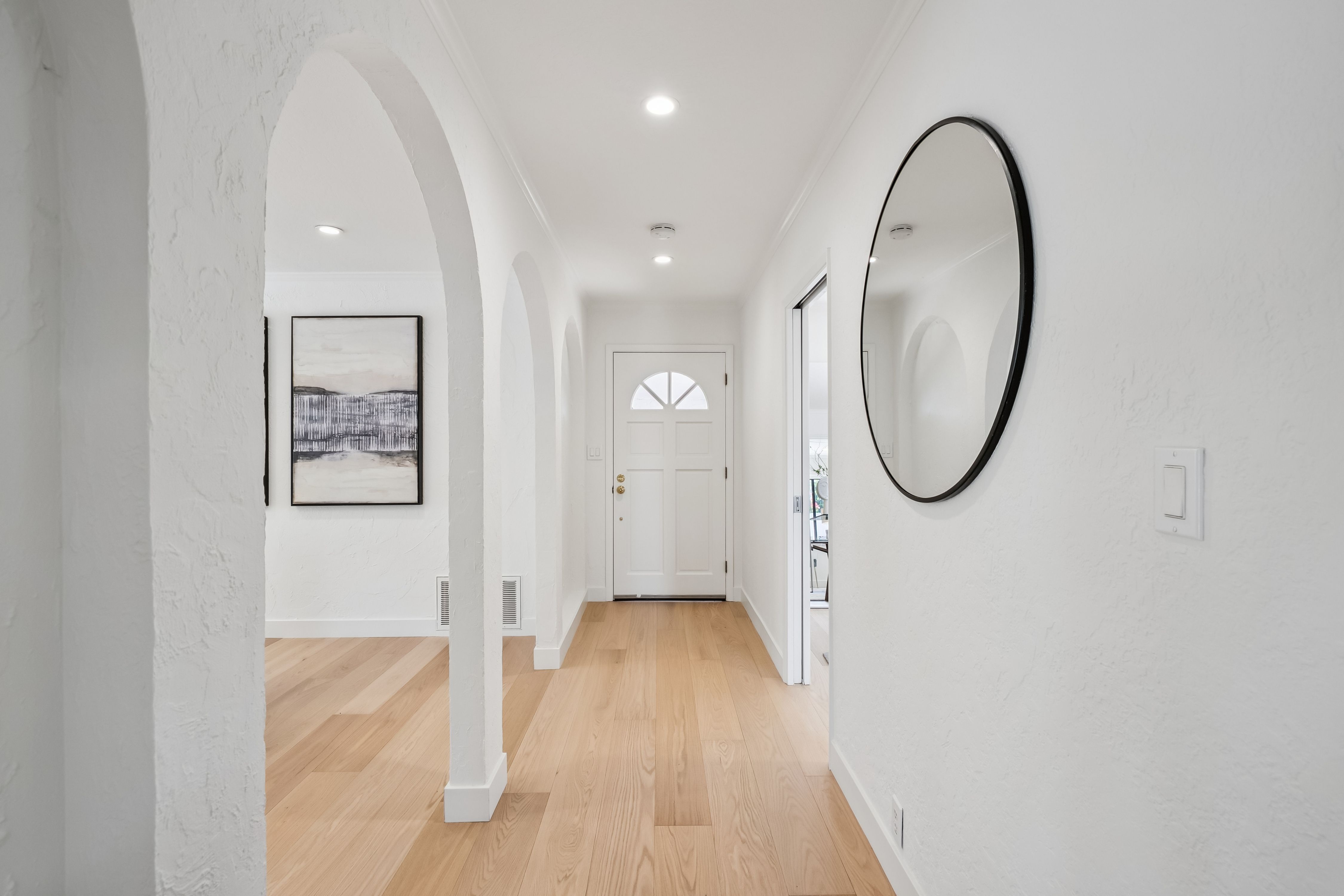  Spanish-Inspired Courtyard Retreat in Cambrian - 物件實景