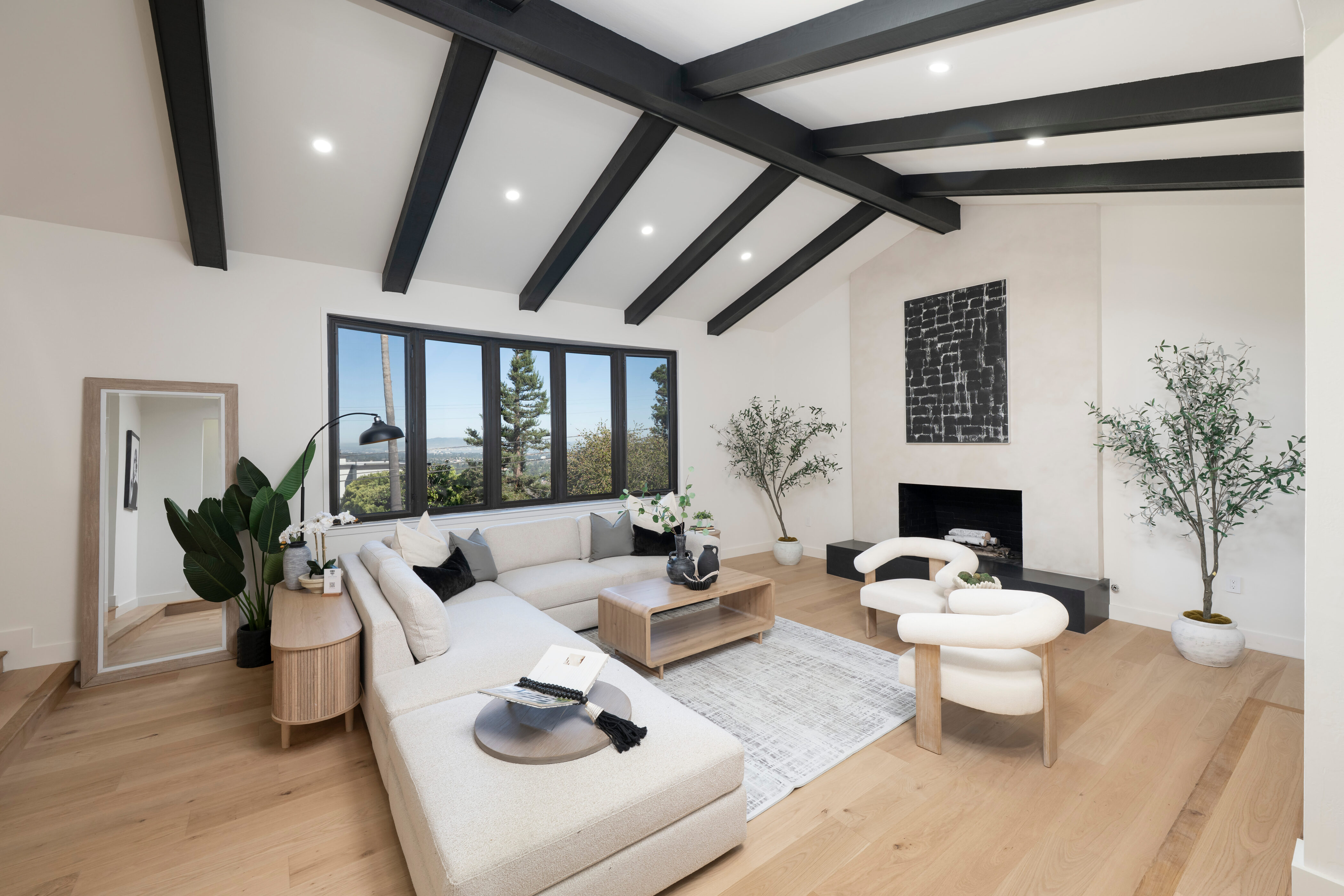  Gorgeous View Home - 物件實景