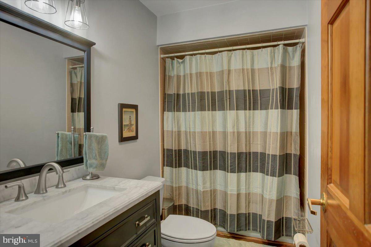 Fairfield, Pennsylvania, 17320, United States, 5 Bedrooms Bedrooms, ,4 BathroomsBathrooms,Residential,For Sale,1804551