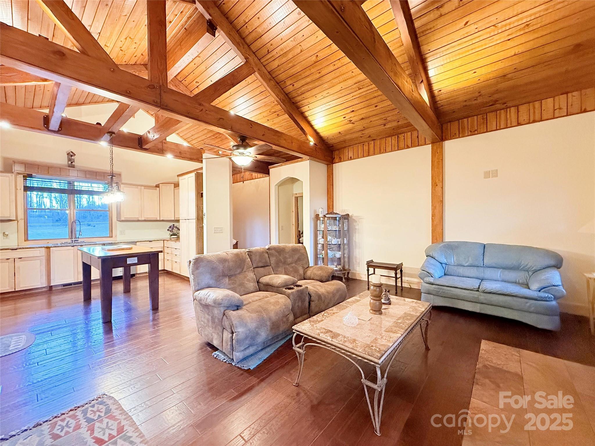 Saluda, North Carolina, 28773, United States, 3 Bedrooms Bedrooms, ,2 BathroomsBathrooms,Residential,For Sale,1978569