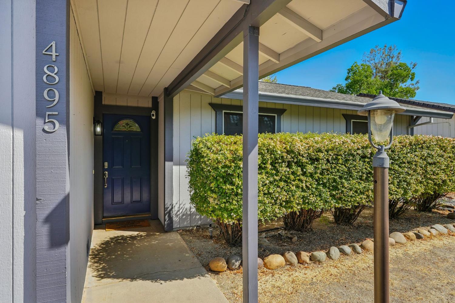 El Dorado, California, 95623, United States, 3 Bedrooms Bedrooms, ,2 BathroomsBathrooms,Residential,For Sale,1933121