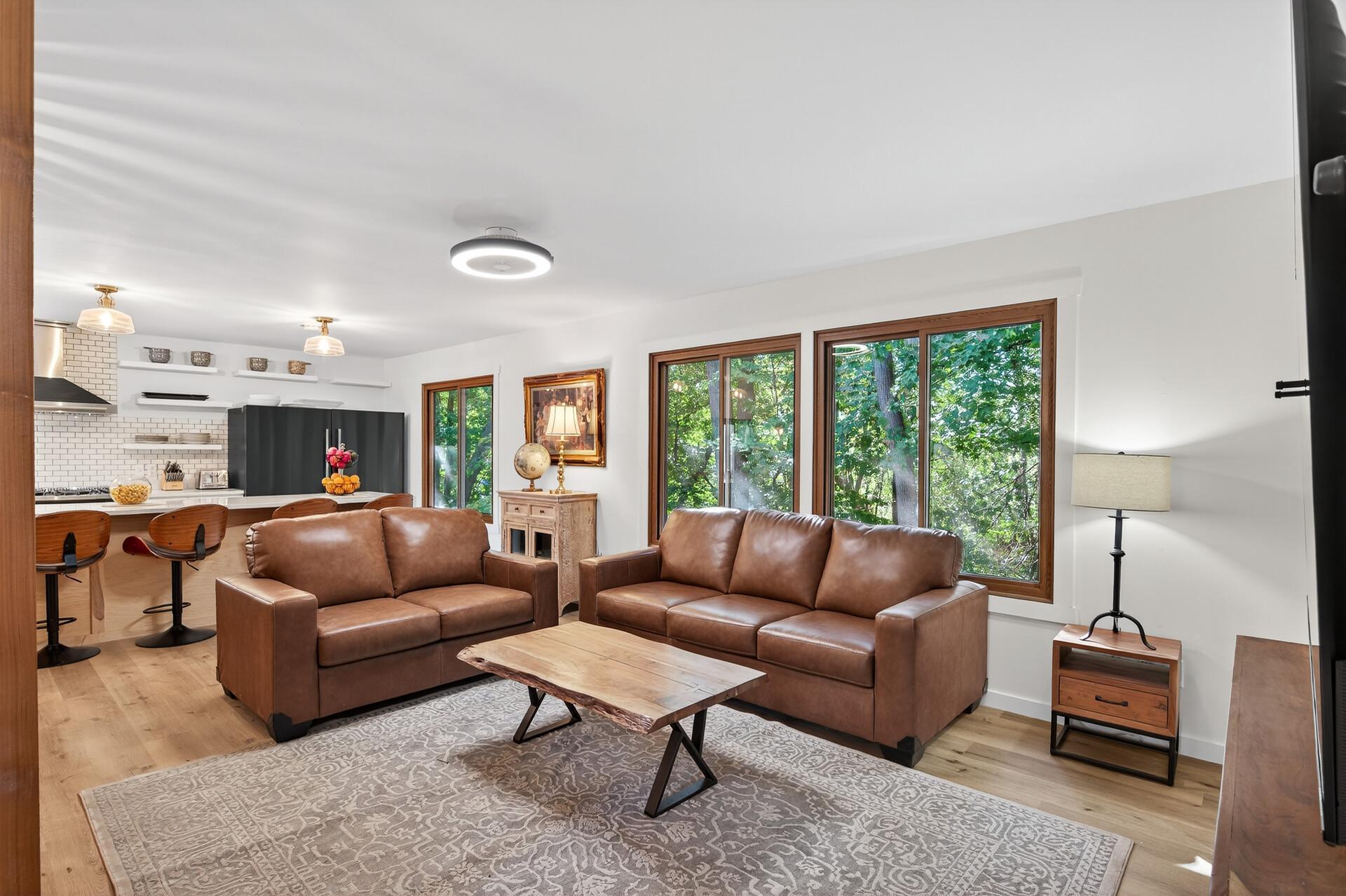 Plymouth, Minnesota, 55441, United States, 5 Bedrooms Bedrooms, ,2 BathroomsBathrooms,Residential,For Sale,1989260