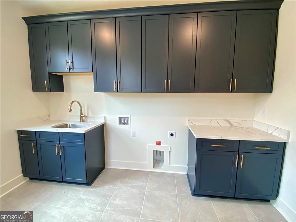 Gainesville, Georgia, 30506, United States, 5 Bedrooms Bedrooms, ,6 BathroomsBathrooms,Residential,For Sale,1908175