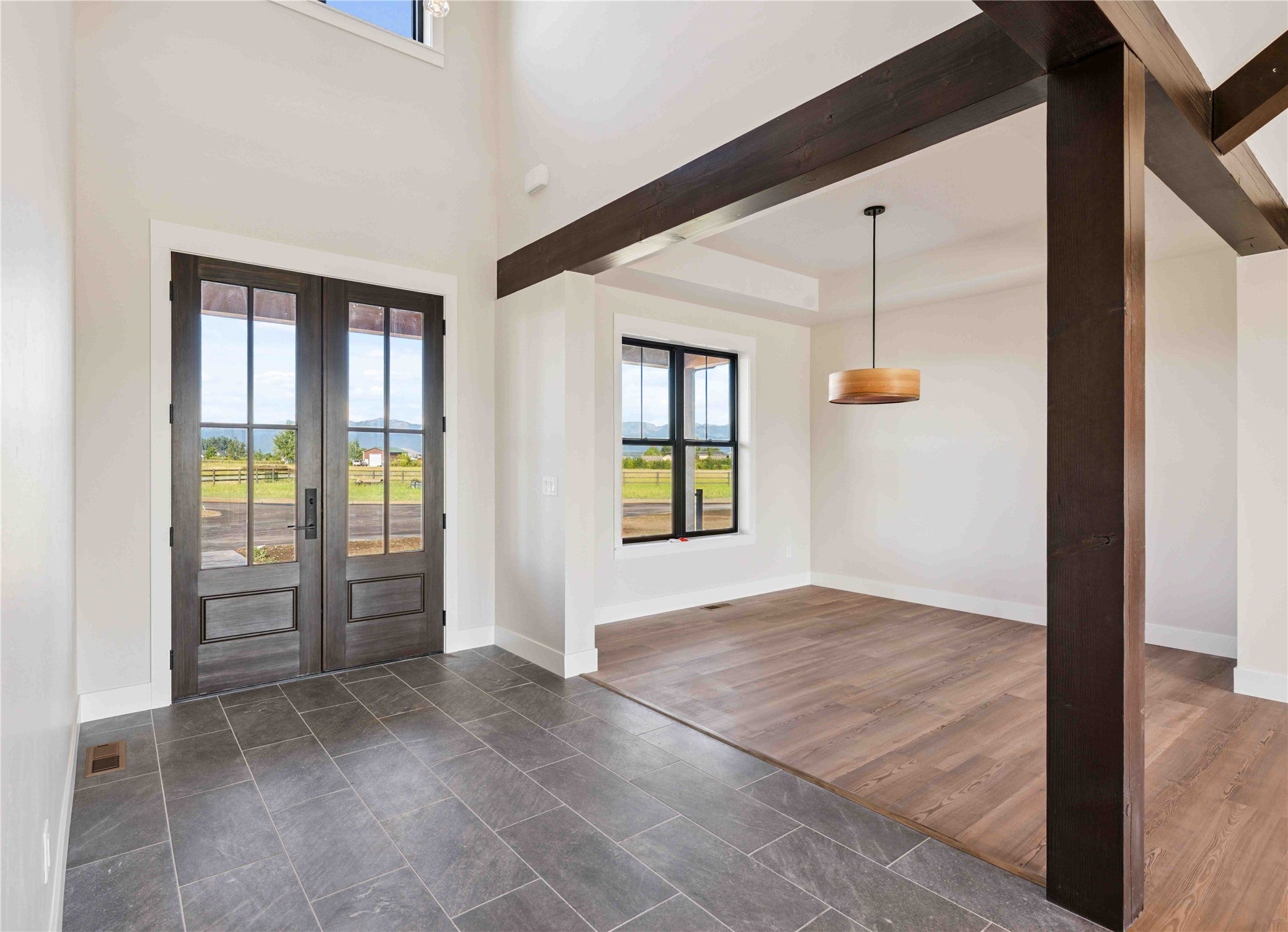 Kalispell, Montana, 59901, United States, 4 Bedrooms Bedrooms, ,4 BathroomsBathrooms,Residential,For Sale,1907313