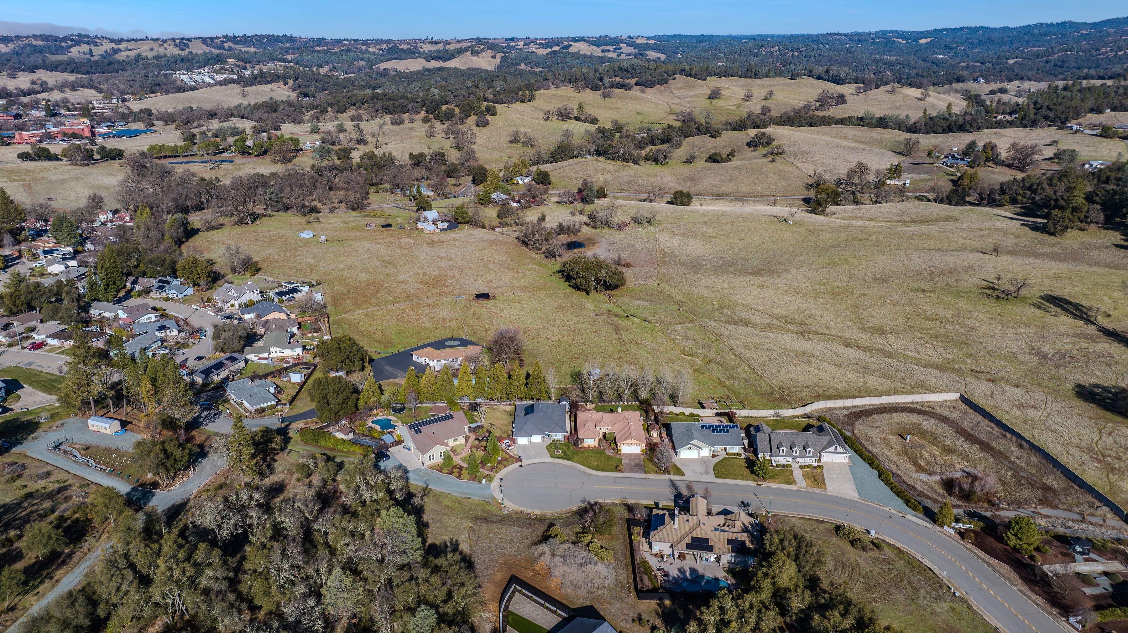  Desirable neighborhood lot ready for development - 物件實景