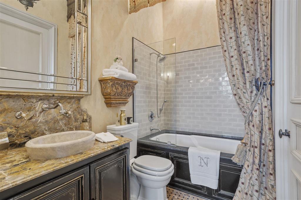 Lake Charles, Louisiana, 70605, United States, 4 Bedrooms Bedrooms, ,6 BathroomsBathrooms,Residential,For Sale,2026248