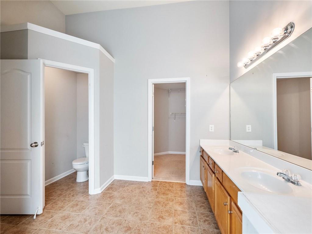 Flowery Branch, Georgia, 30542, United States, 4 Bedrooms Bedrooms, ,5 BathroomsBathrooms,Residential,For Sale,1840900